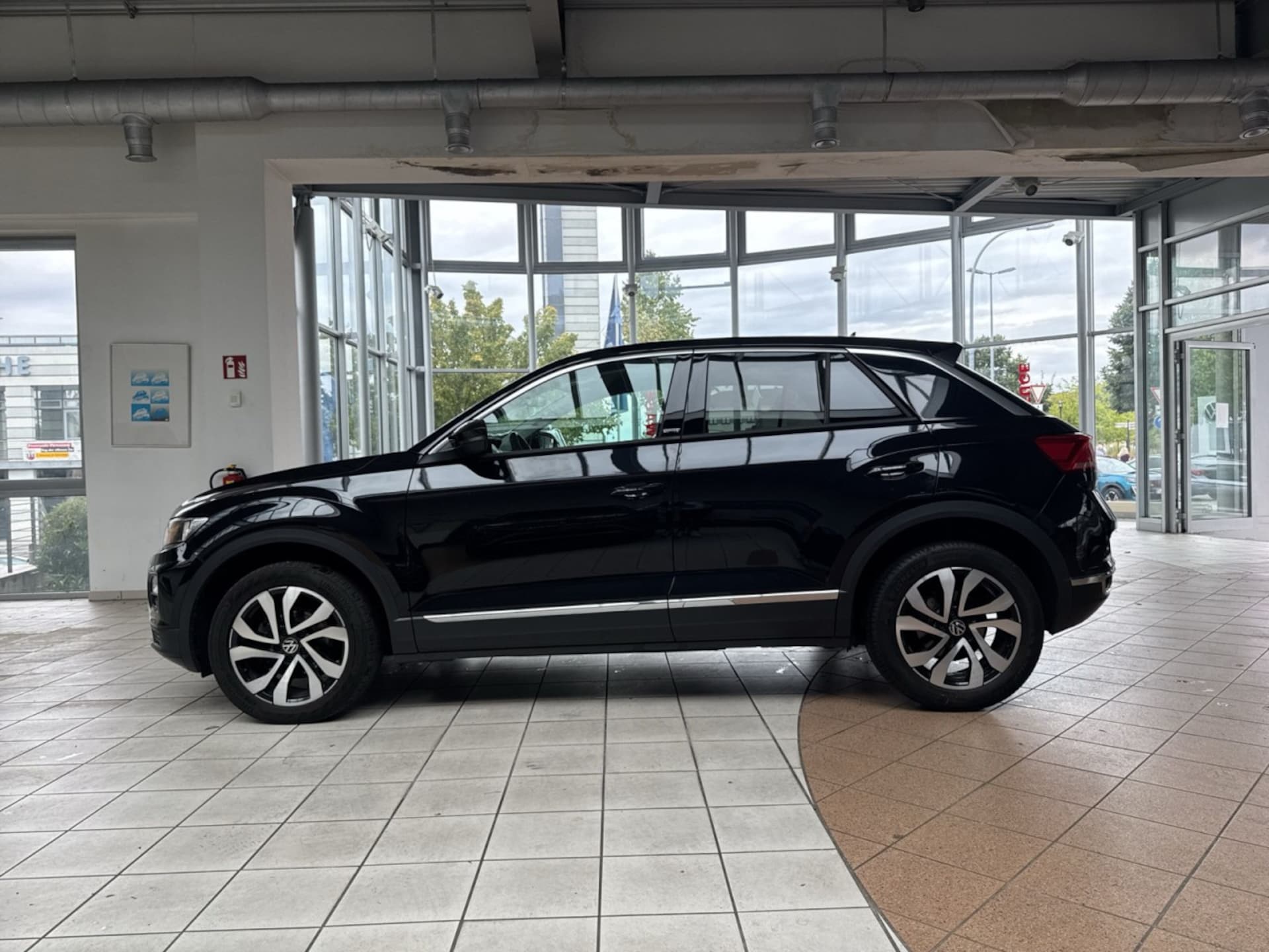 Volkswagen T-Roc Active