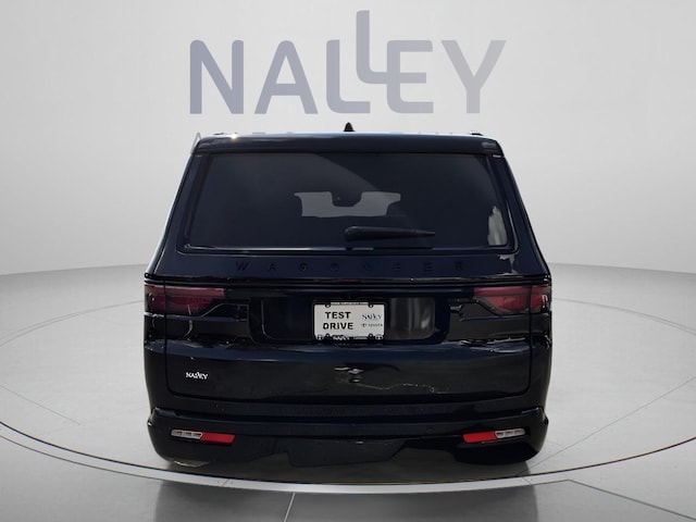 2023 Jeep Wagoneer