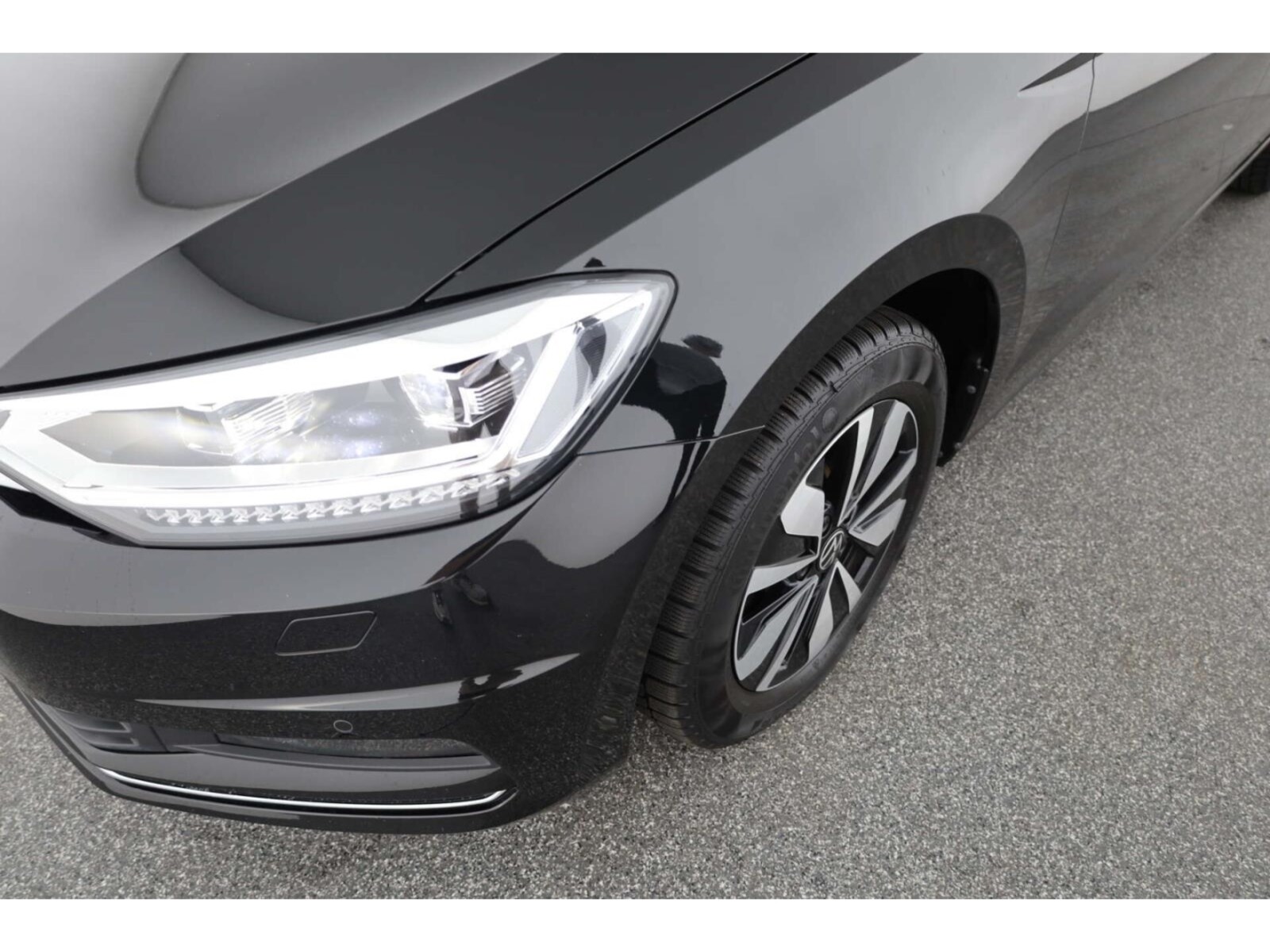 Volkswagen Touran – Bild 6