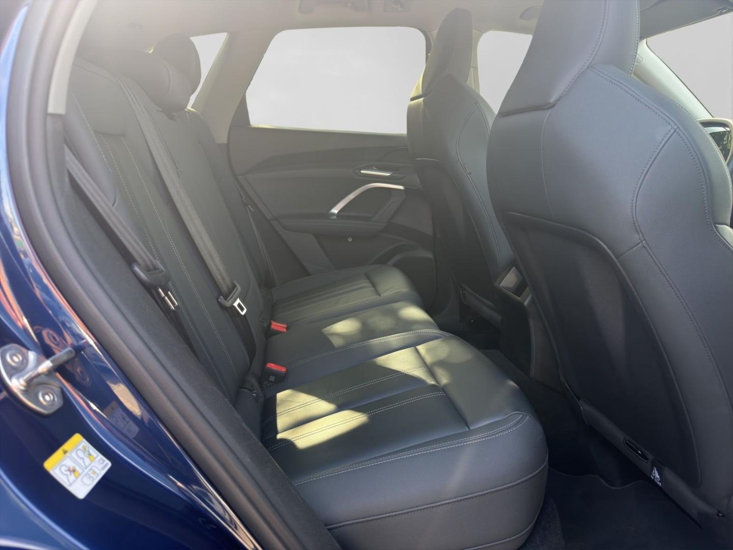 Bild über Audi Q5 SUV TFSI quattro 150 kW S tronic - für weitere Informationen kontaktieren Sie den Audi Partner