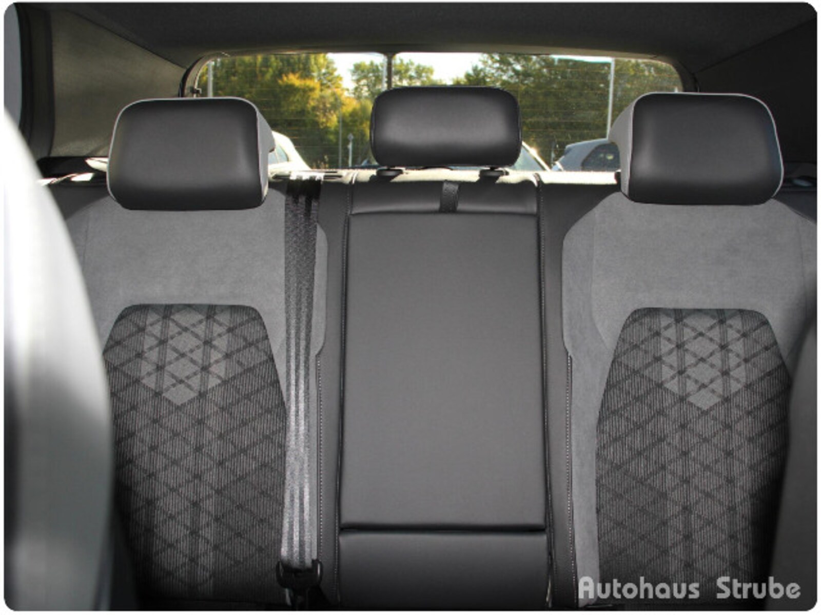 Volkswagen Golf – Bild 15
