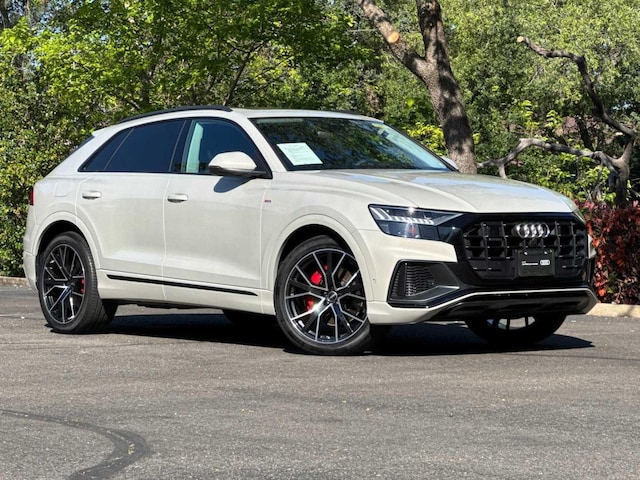 2023 Audi Q8