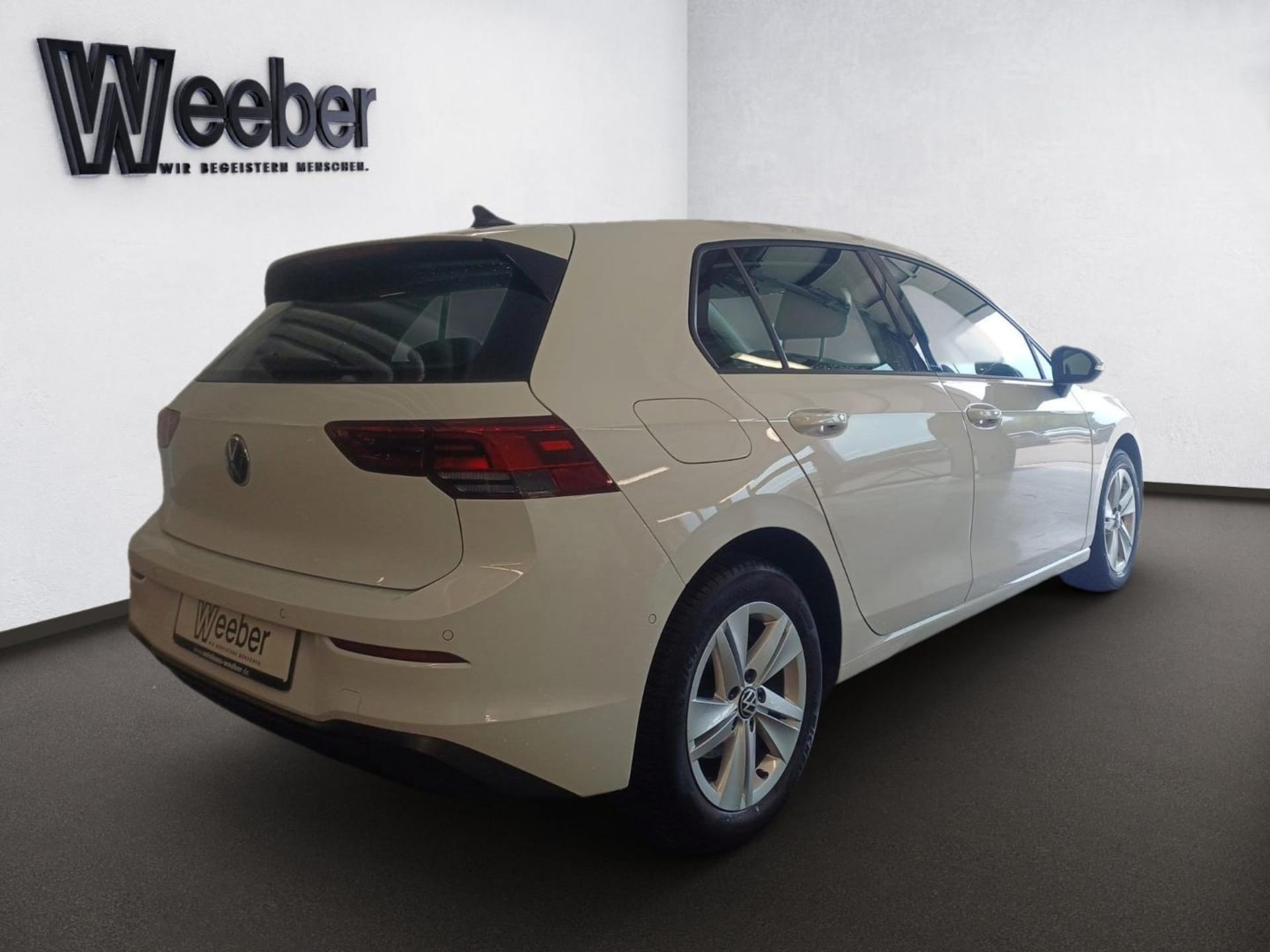 Volkswagen Golf Life