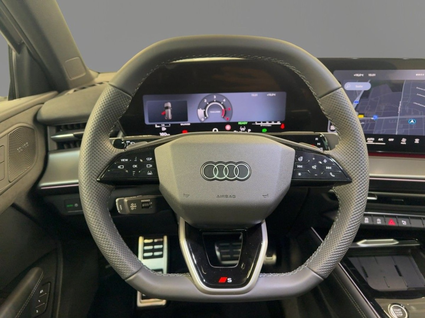 Bild über Audi Q3 SUV TDI quattro 142 kW S tronic - für weitere Informationen kontaktieren Sie den Audi Partner