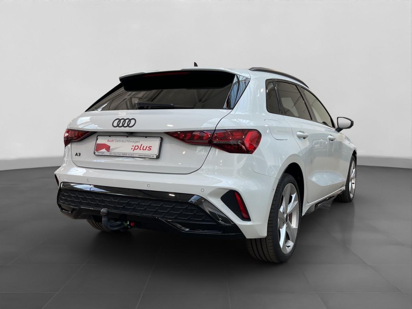Bild über Audi A3 Sportback TFSI e S line 45 TFSI e S tronic - für weitere Informationen kontaktieren Sie den Audi Partner