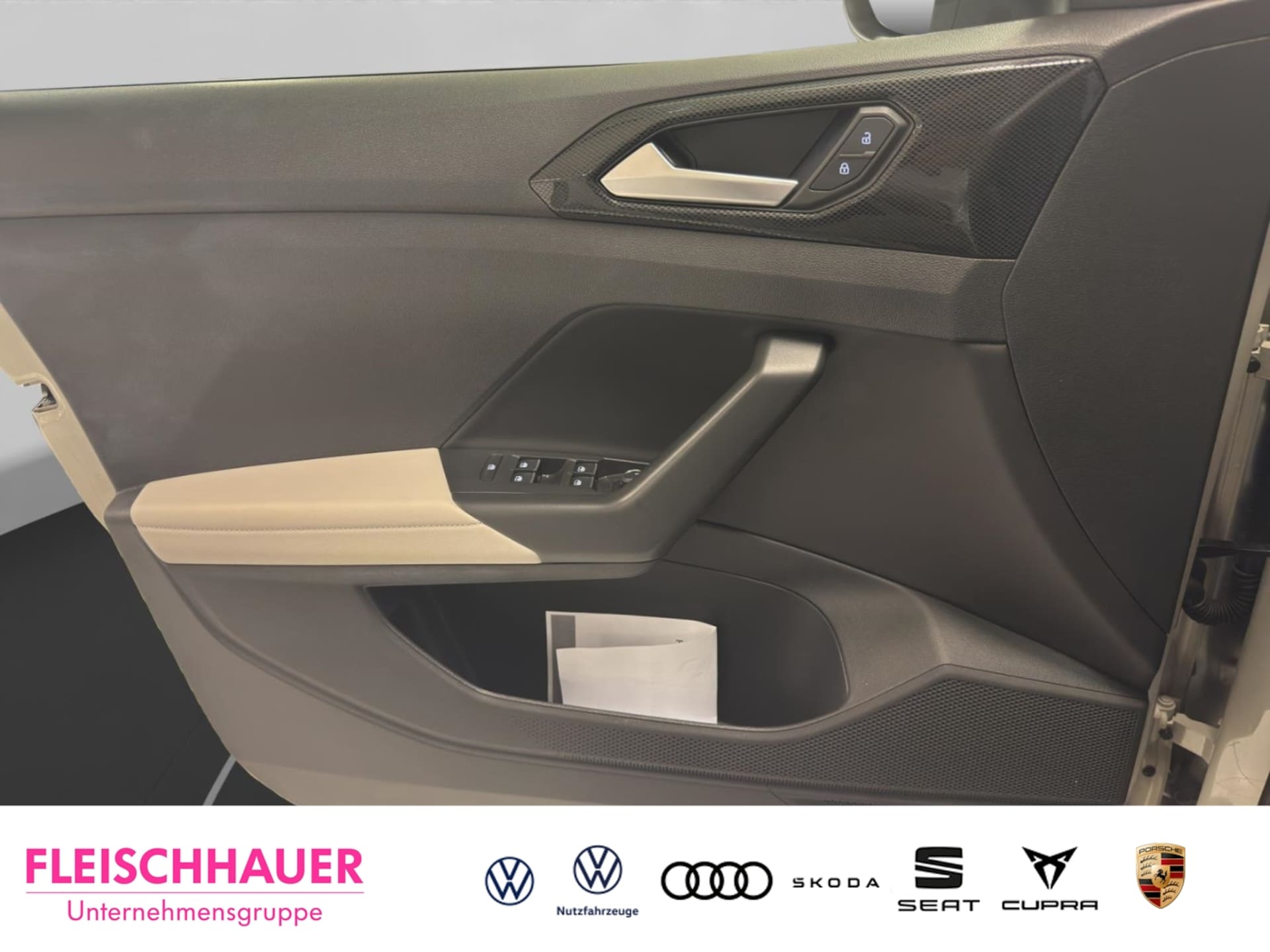 Volkswagen T-Cross Style