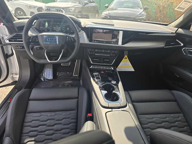 2026 Audi S e-tron GT Prestige - Photo 21