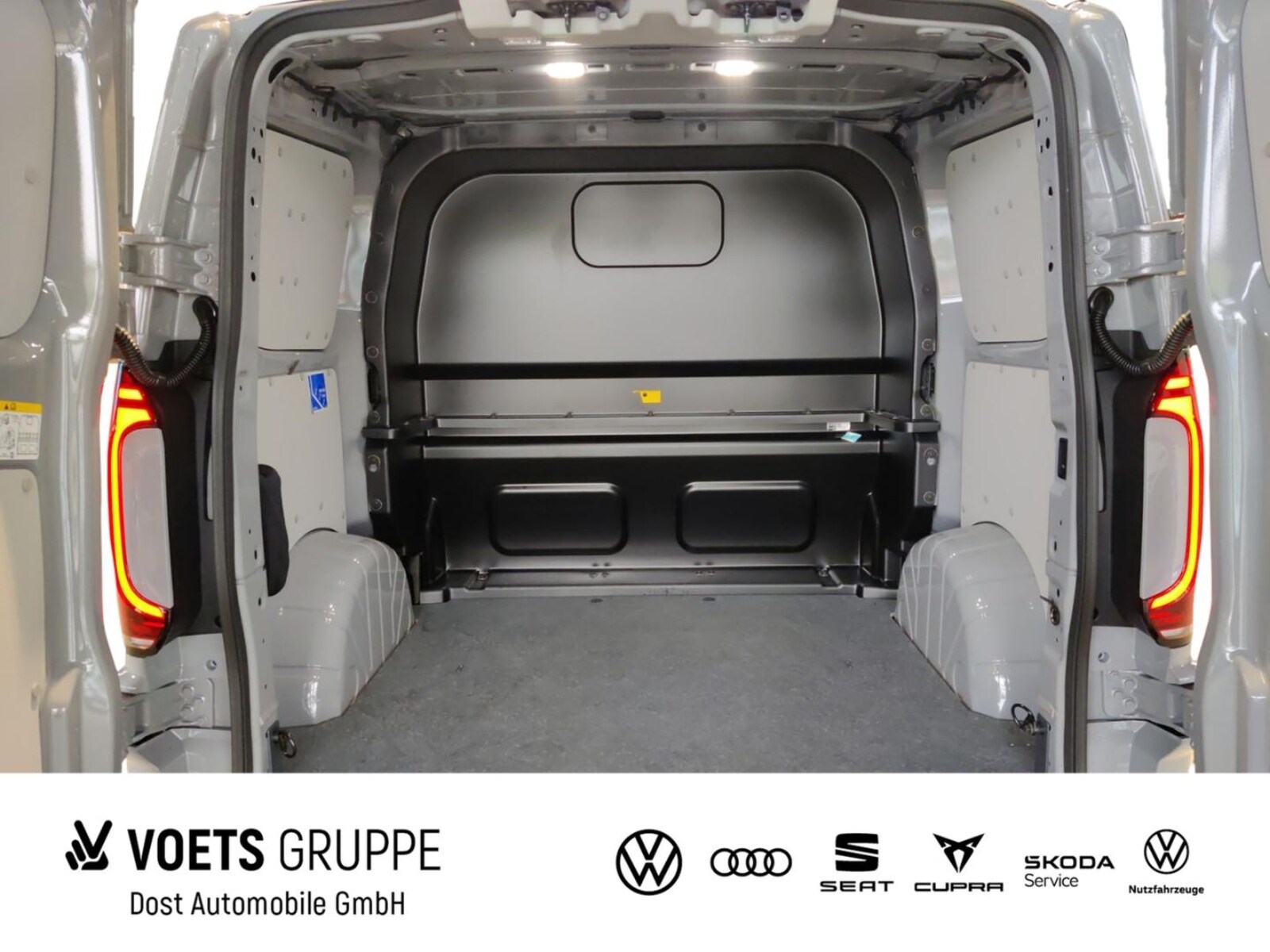 Volkswagen Transporter Pritschenwagen Doppelkabine – Bild 14
