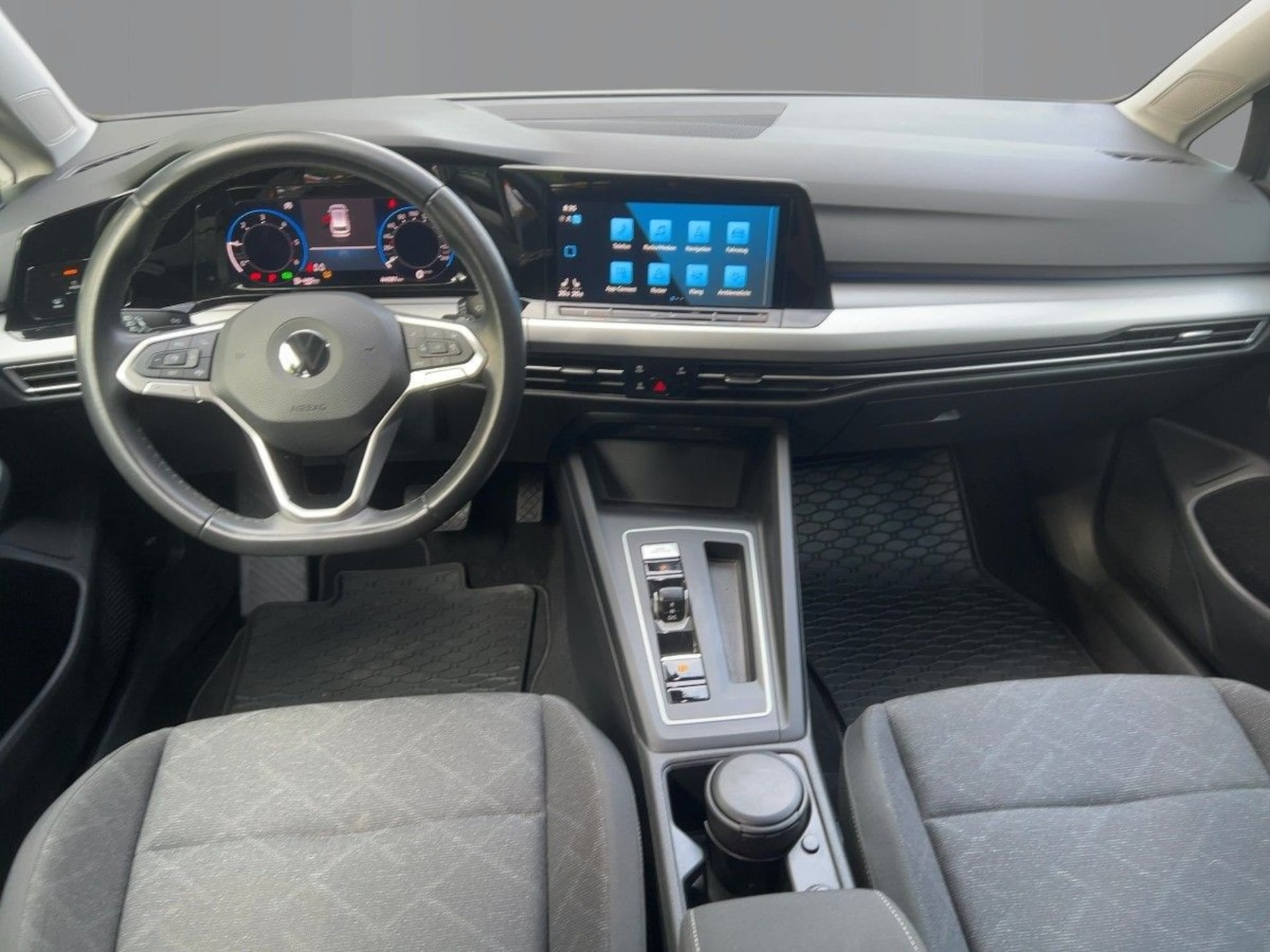Volkswagen Golf Variant Life