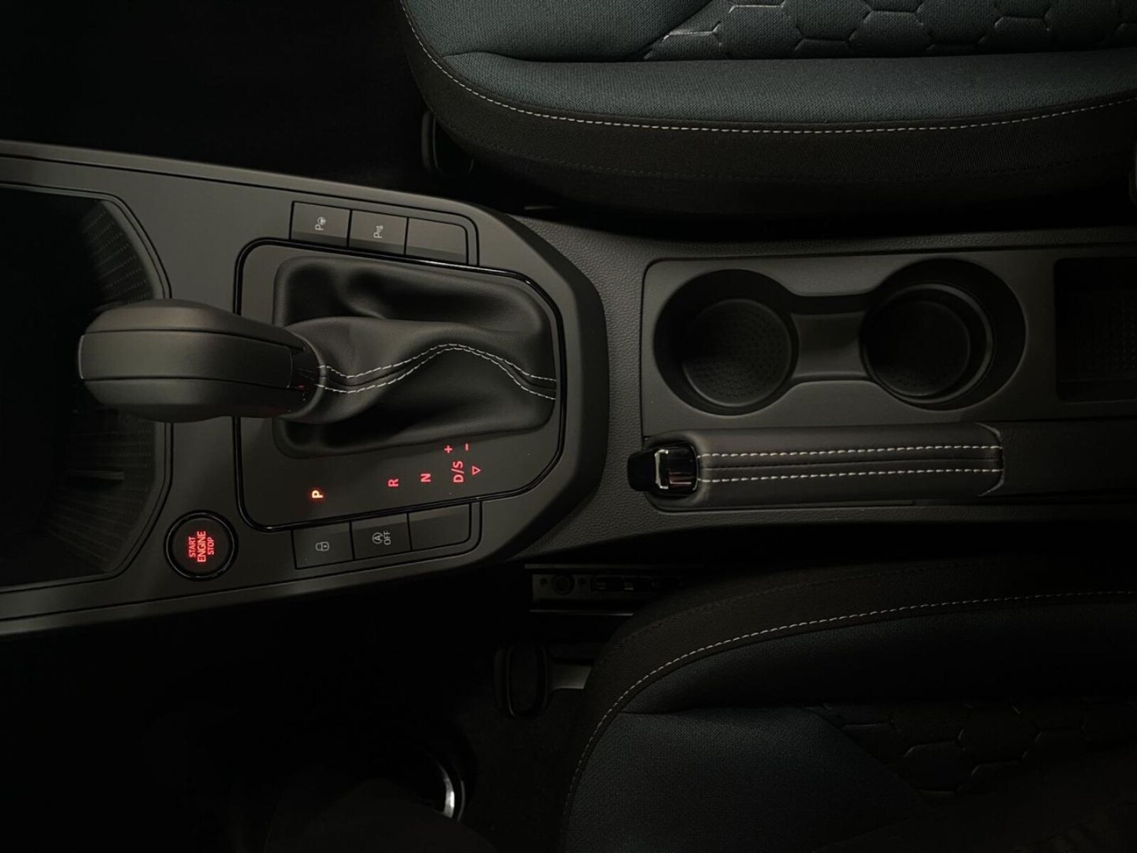 SEAT Arona – Bild 11