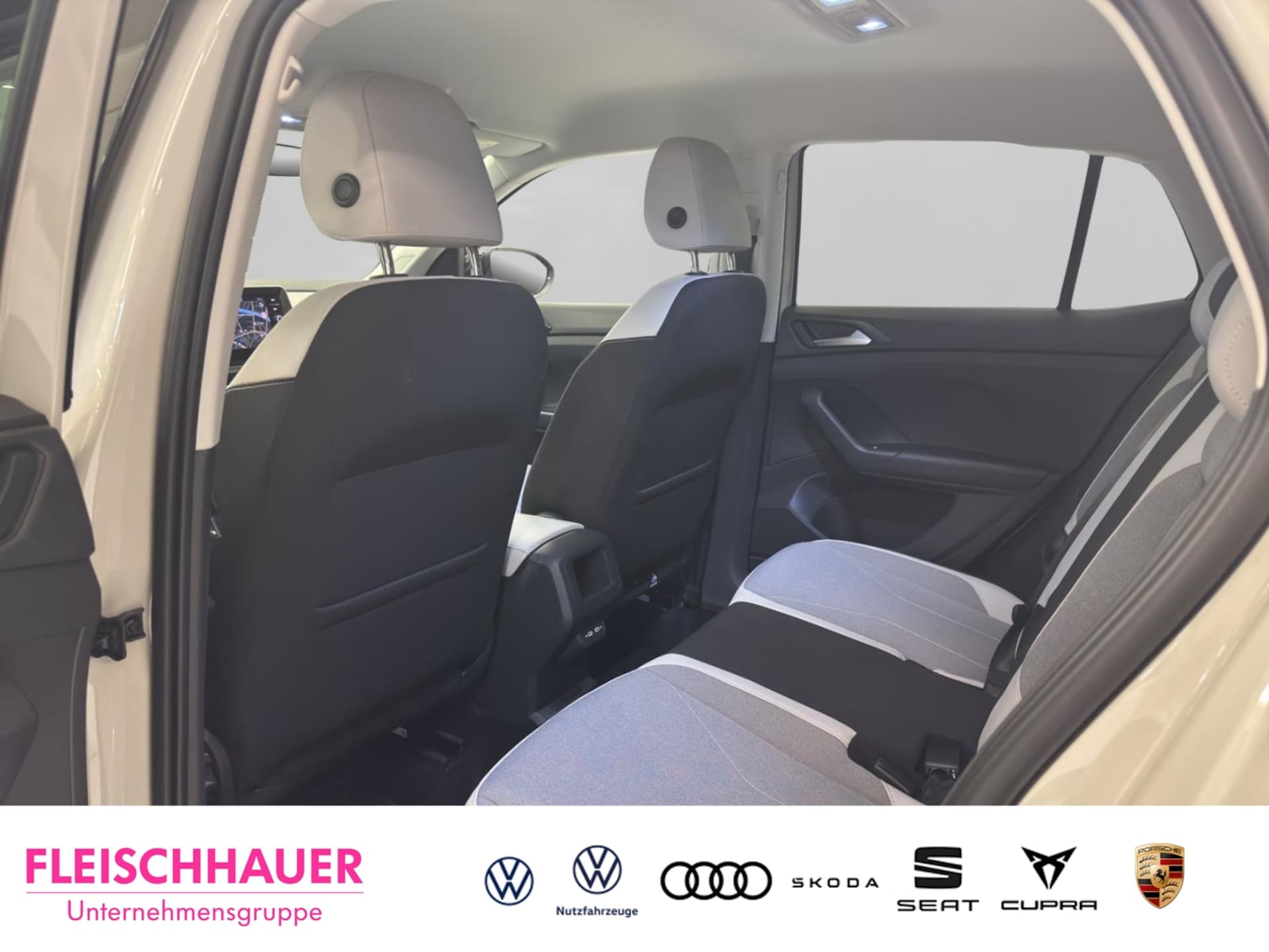 Volkswagen T-Cross Style