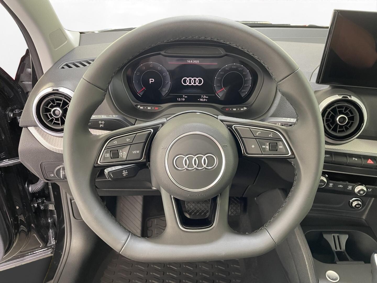 Bild über Audi Q2 advanced 35 TFSI S tronic - für weitere Informationen kontaktieren Sie den Audi Partner