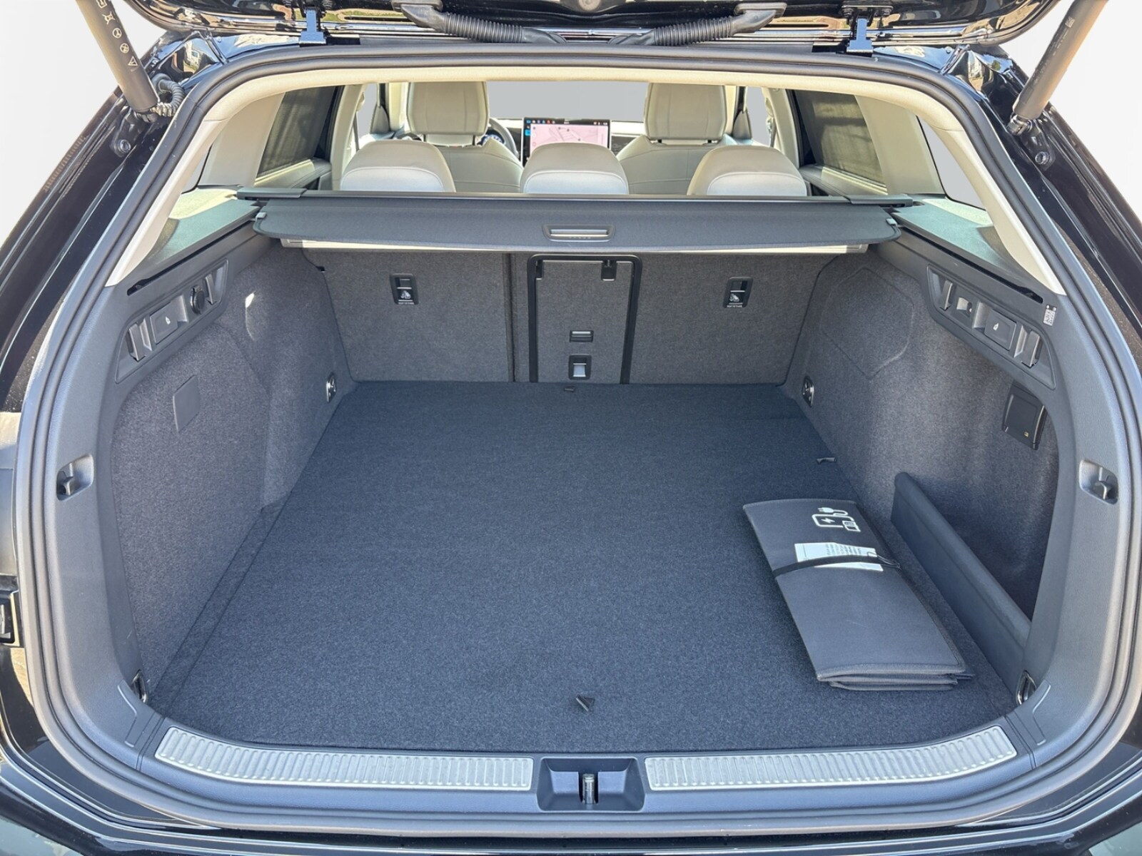 Volkswagen Passat – Bild 10