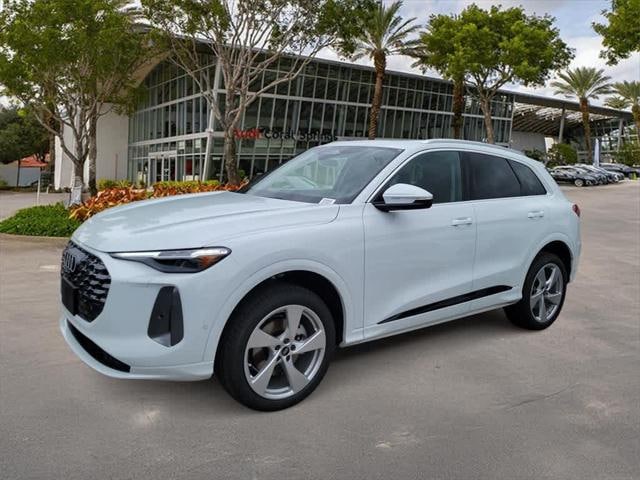 2025 Audi New Q5 Premium Plus's photo