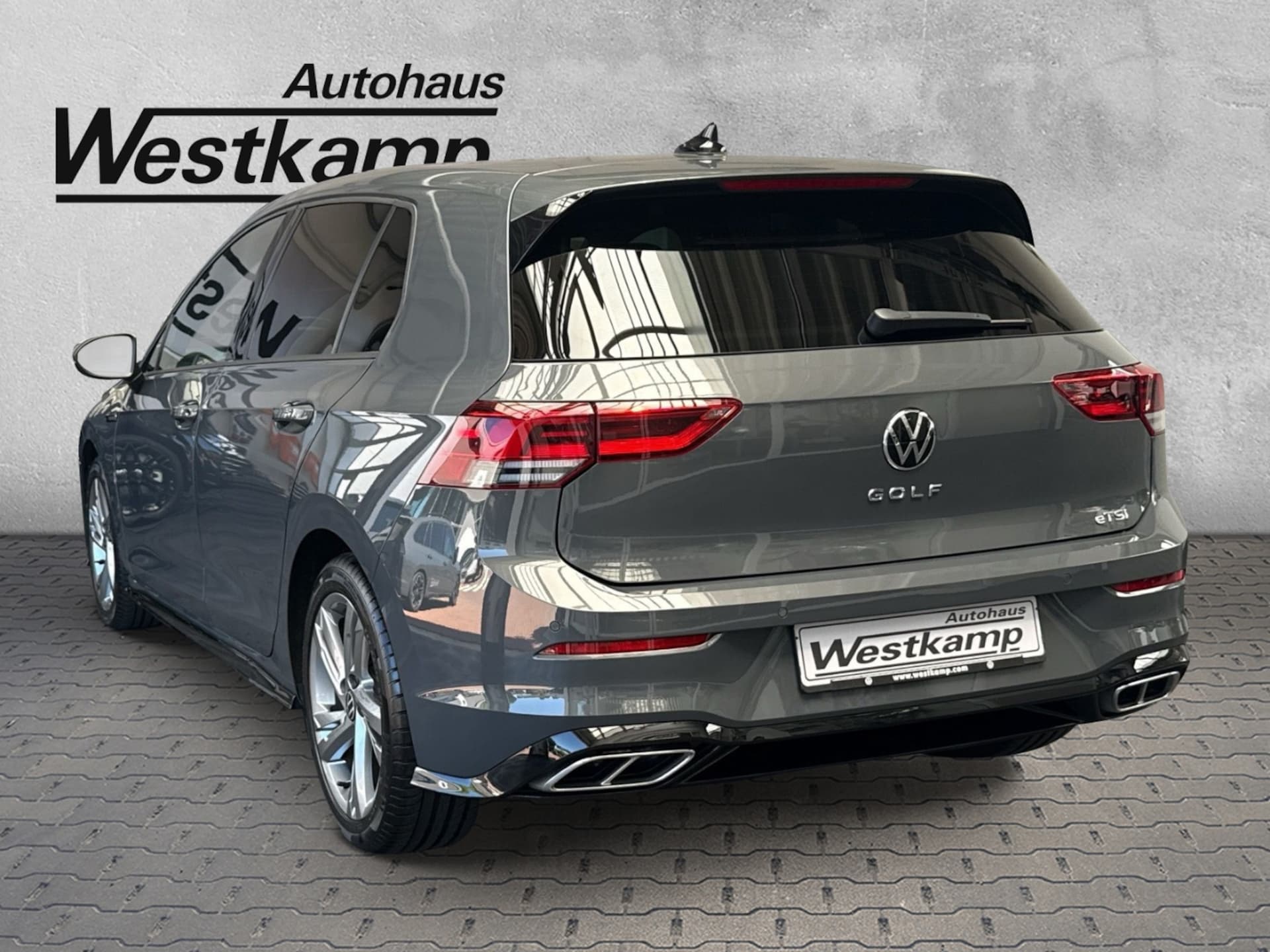 Volkswagen Golf R-Line