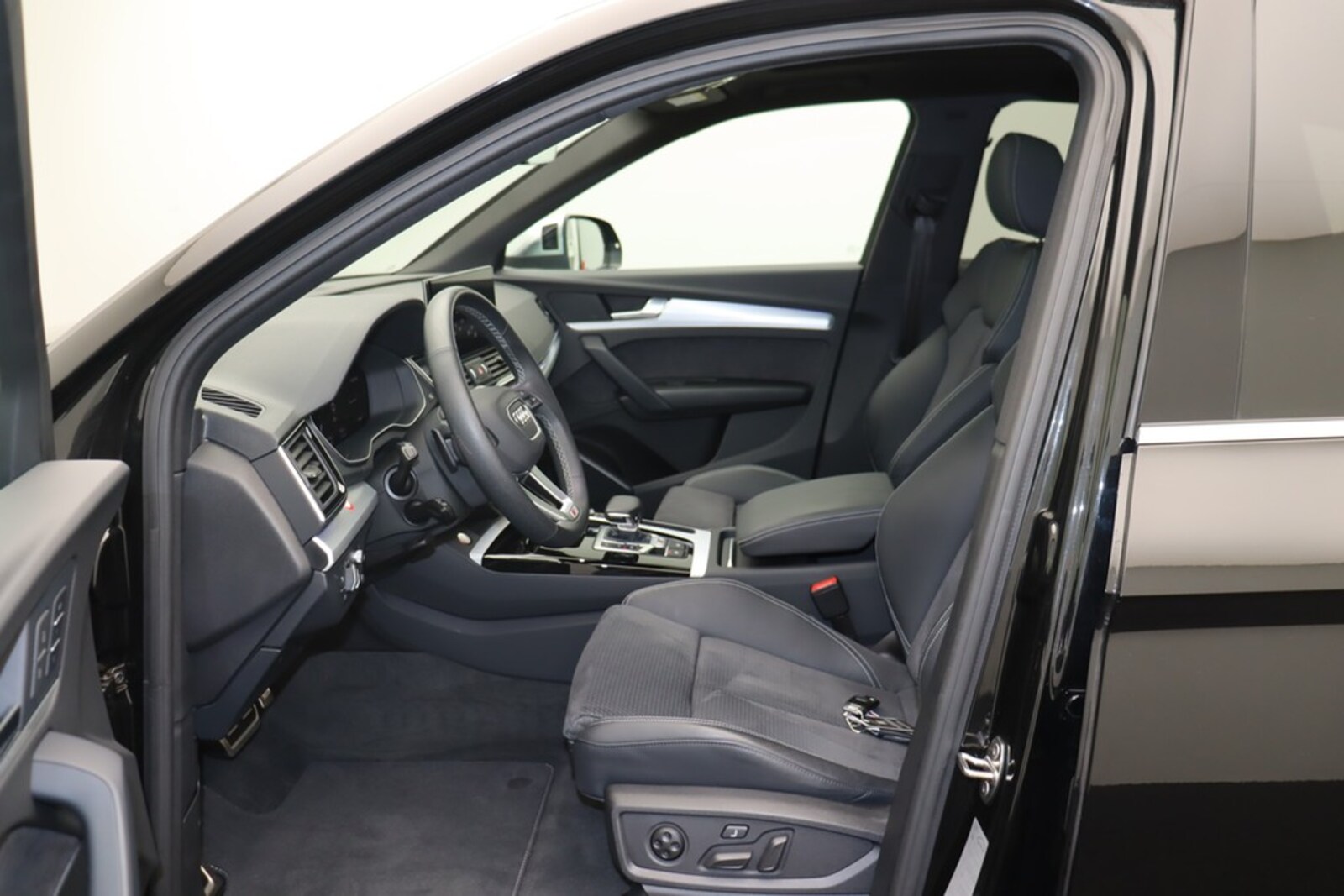 Audi SQ5 – Bild 8