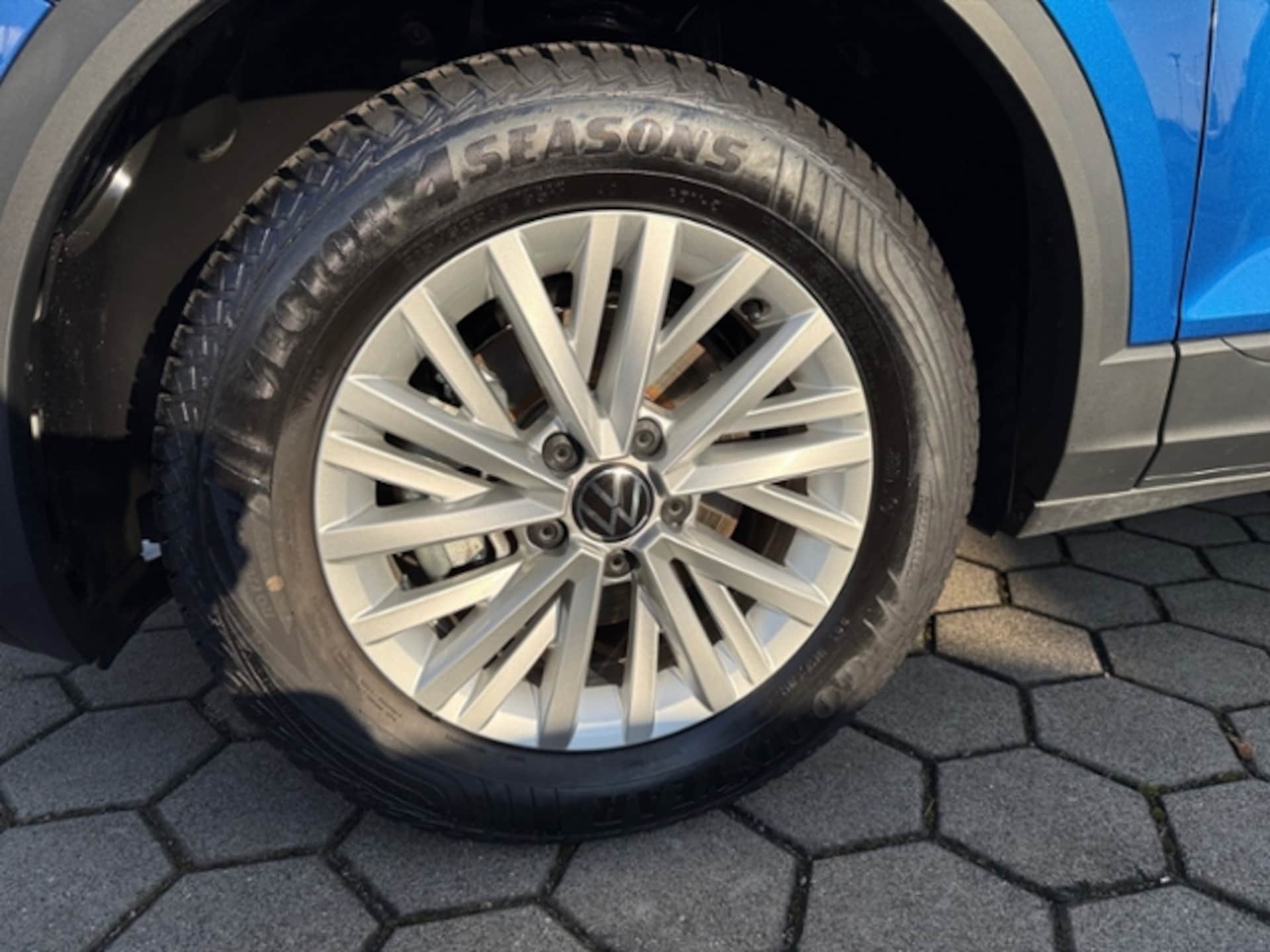 Volkswagen T-Roc Life