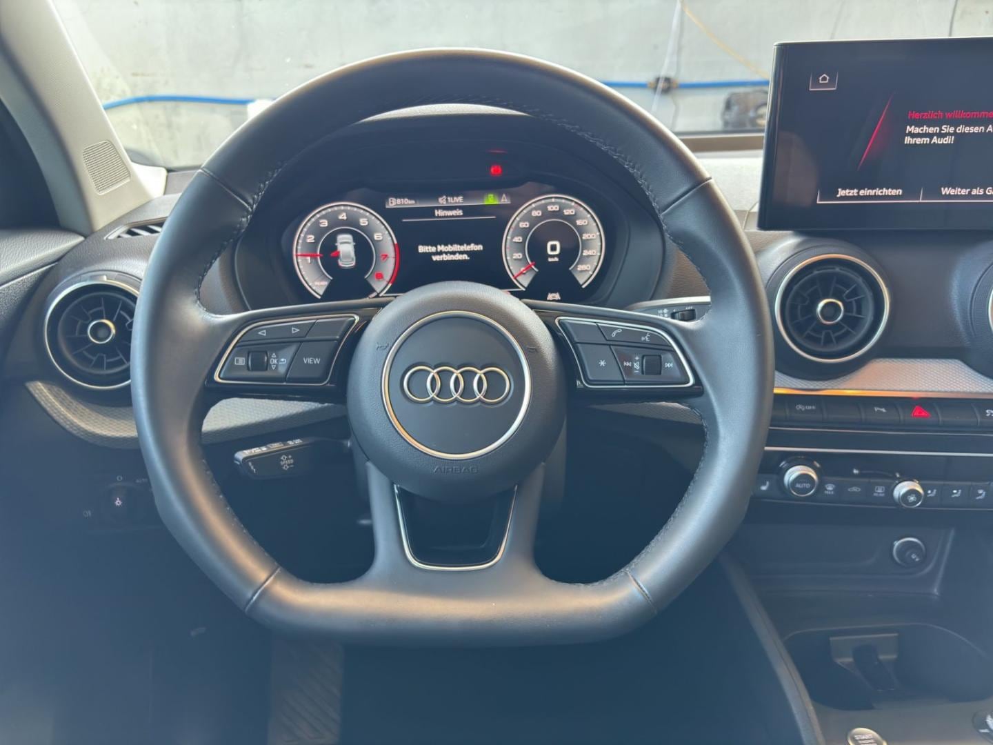 Bild über Audi Q2 advanced 30 TFSI Schaltgetriebe - für weitere Informationen kontaktieren Sie den Audi Partner