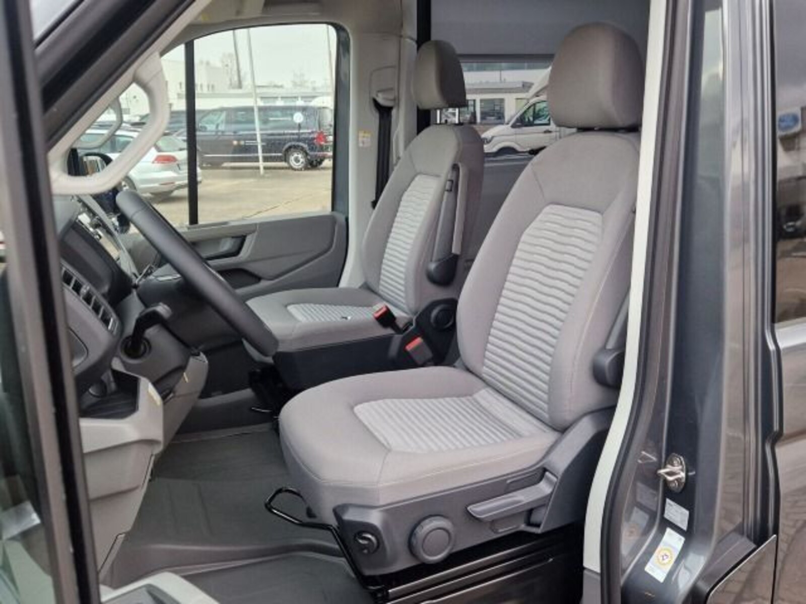 Volkswagen Grand California 600 – Bild 12