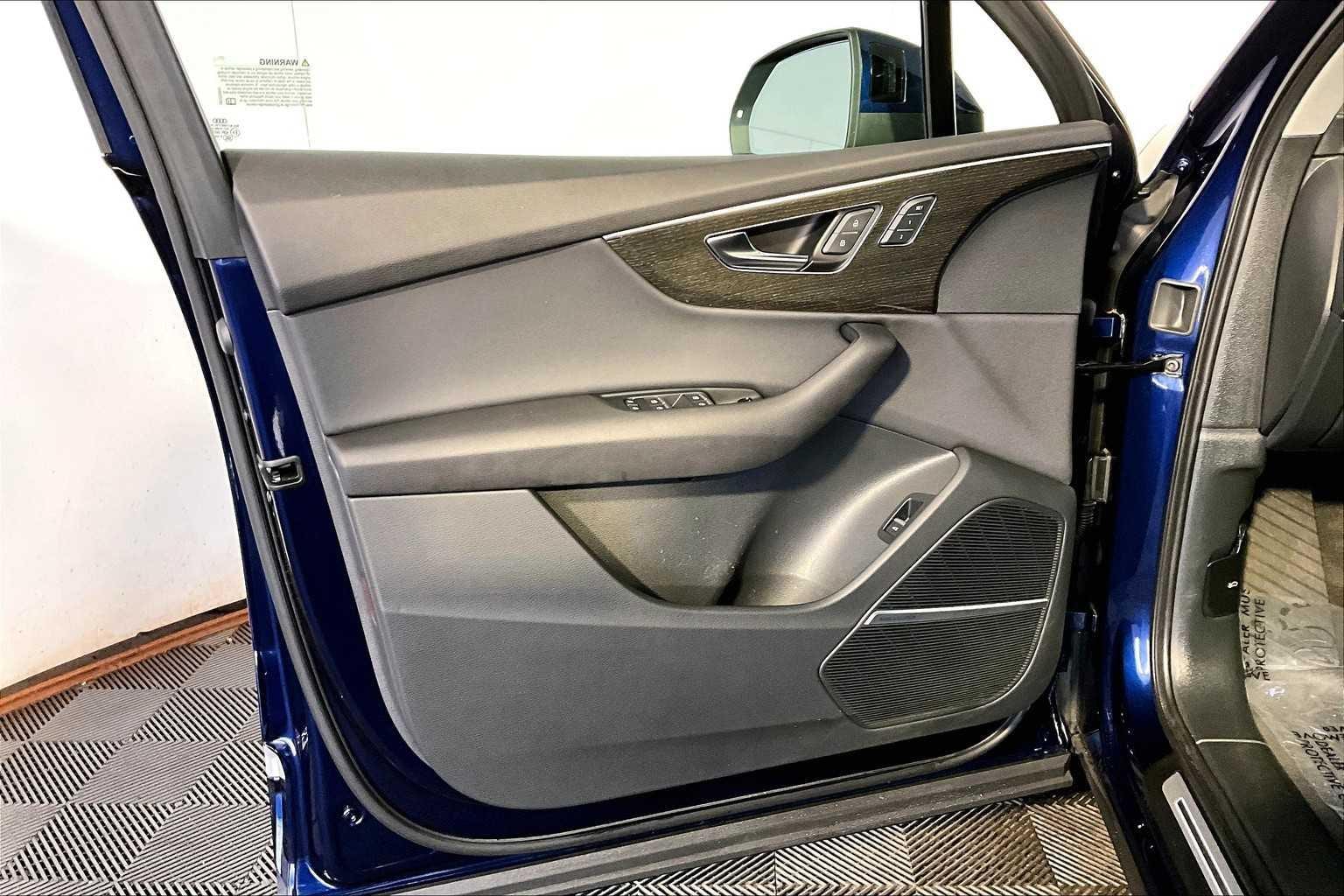 2022 Audi Q7 Premium Plus - Photo 22