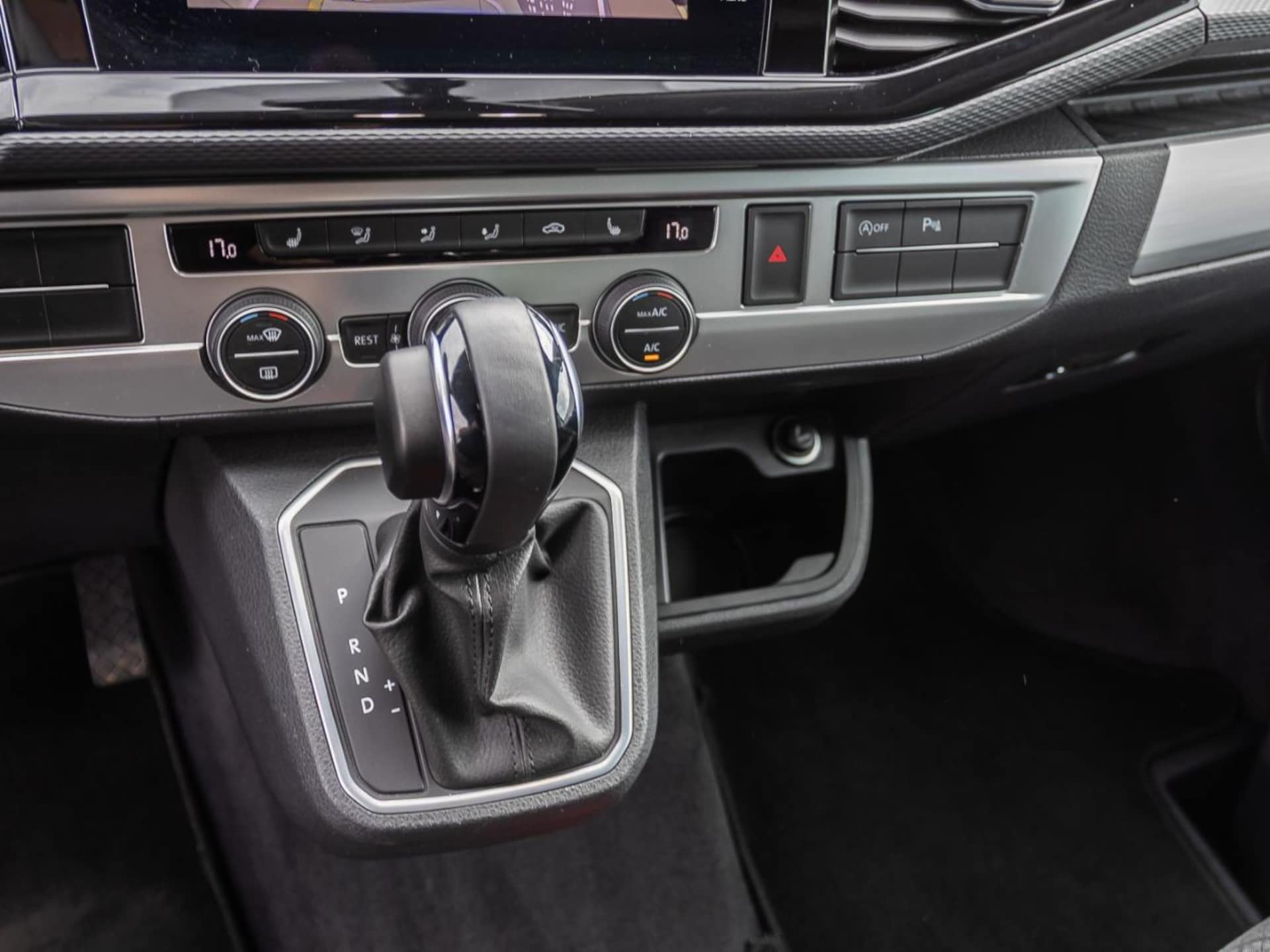 Volkswagen T6.1 California Beach