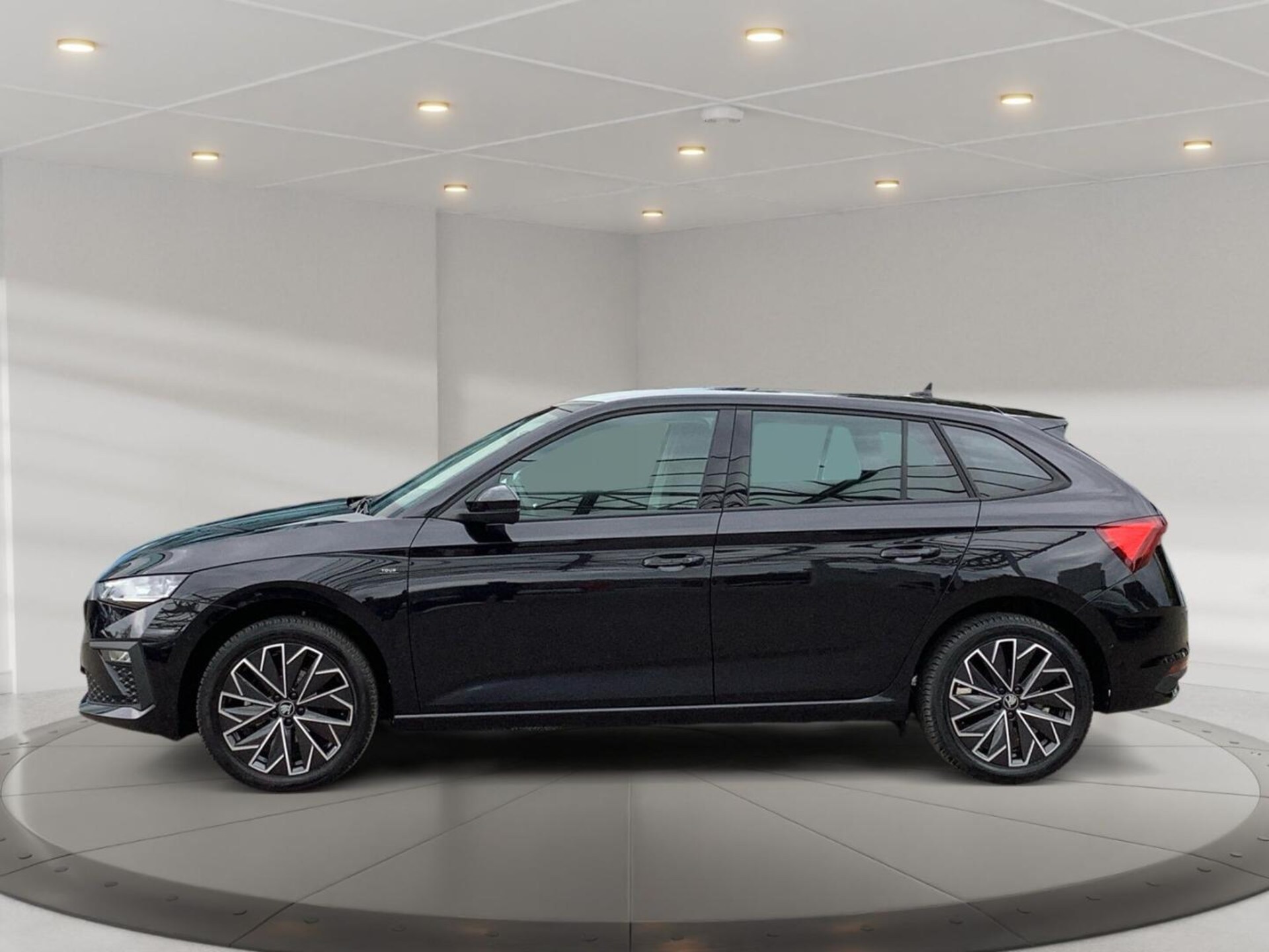 Skoda Scala Tour