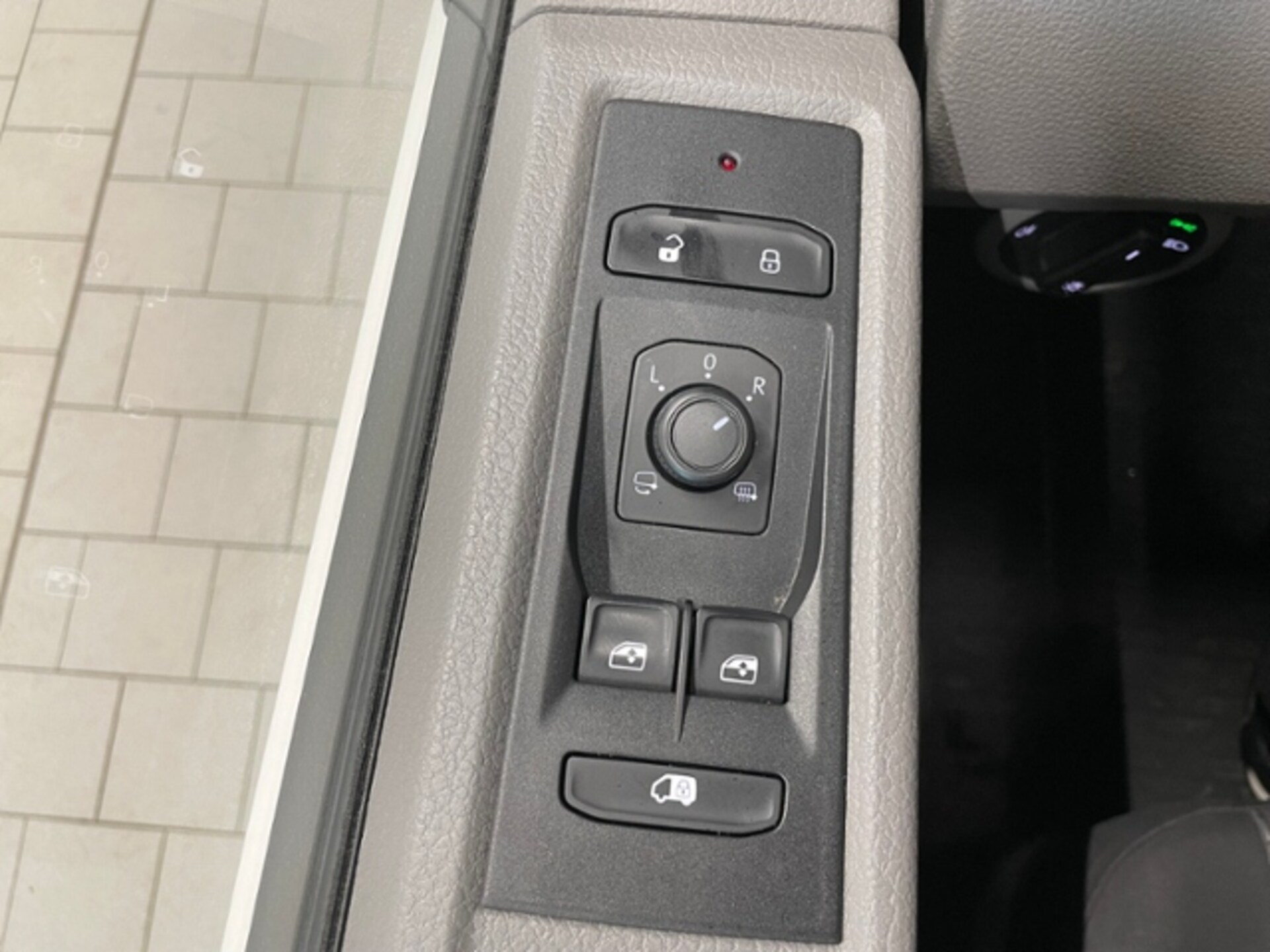 Volkswagen T6.1 Transporter Kasten kurzer Radstand