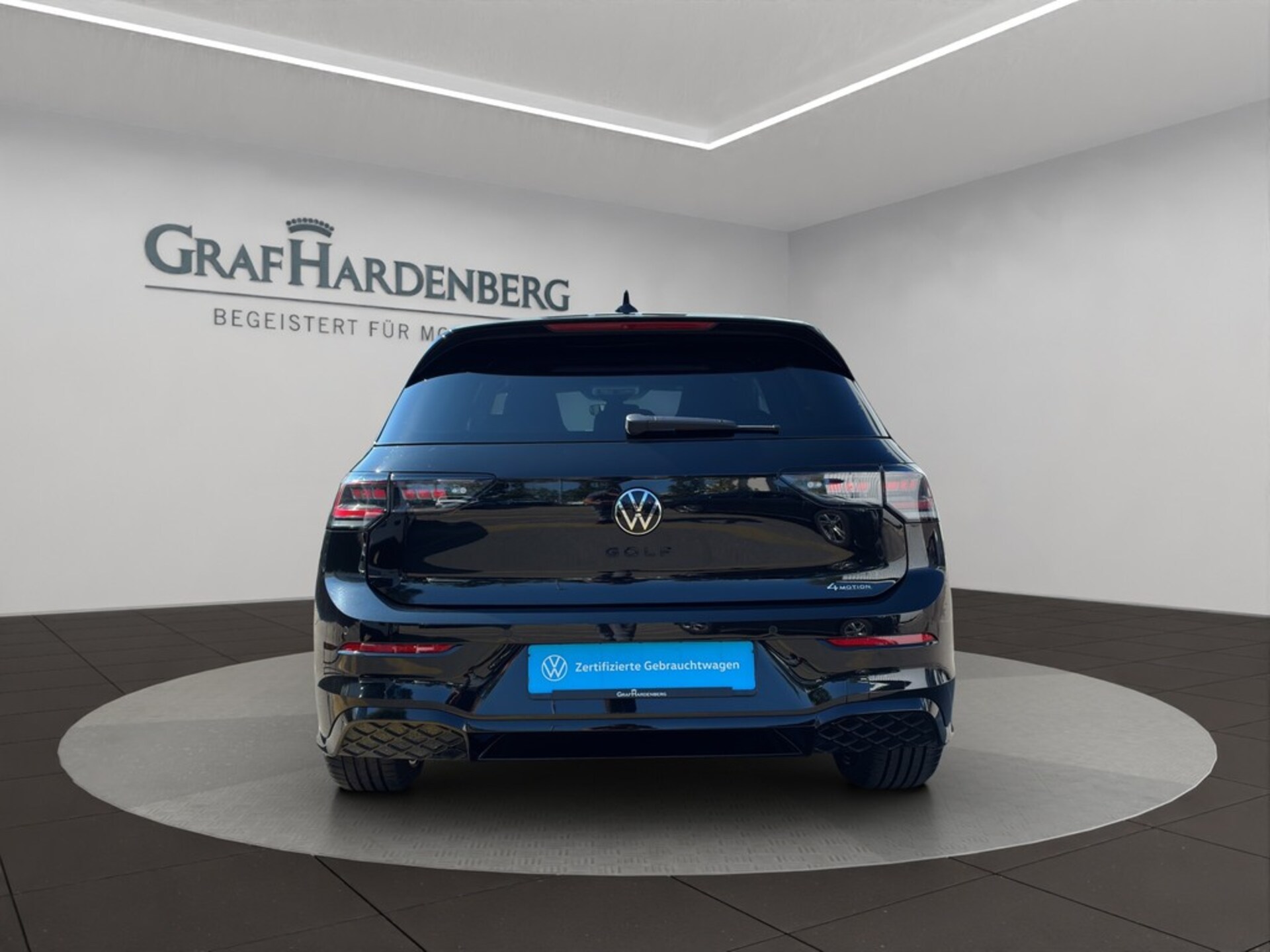 Volkswagen Golf R-Line