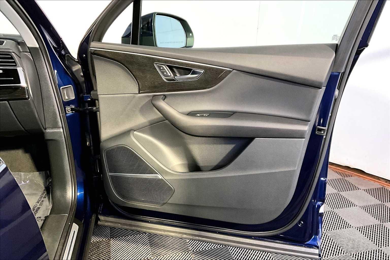 2022 Audi Q7 Premium Plus - Photo 23