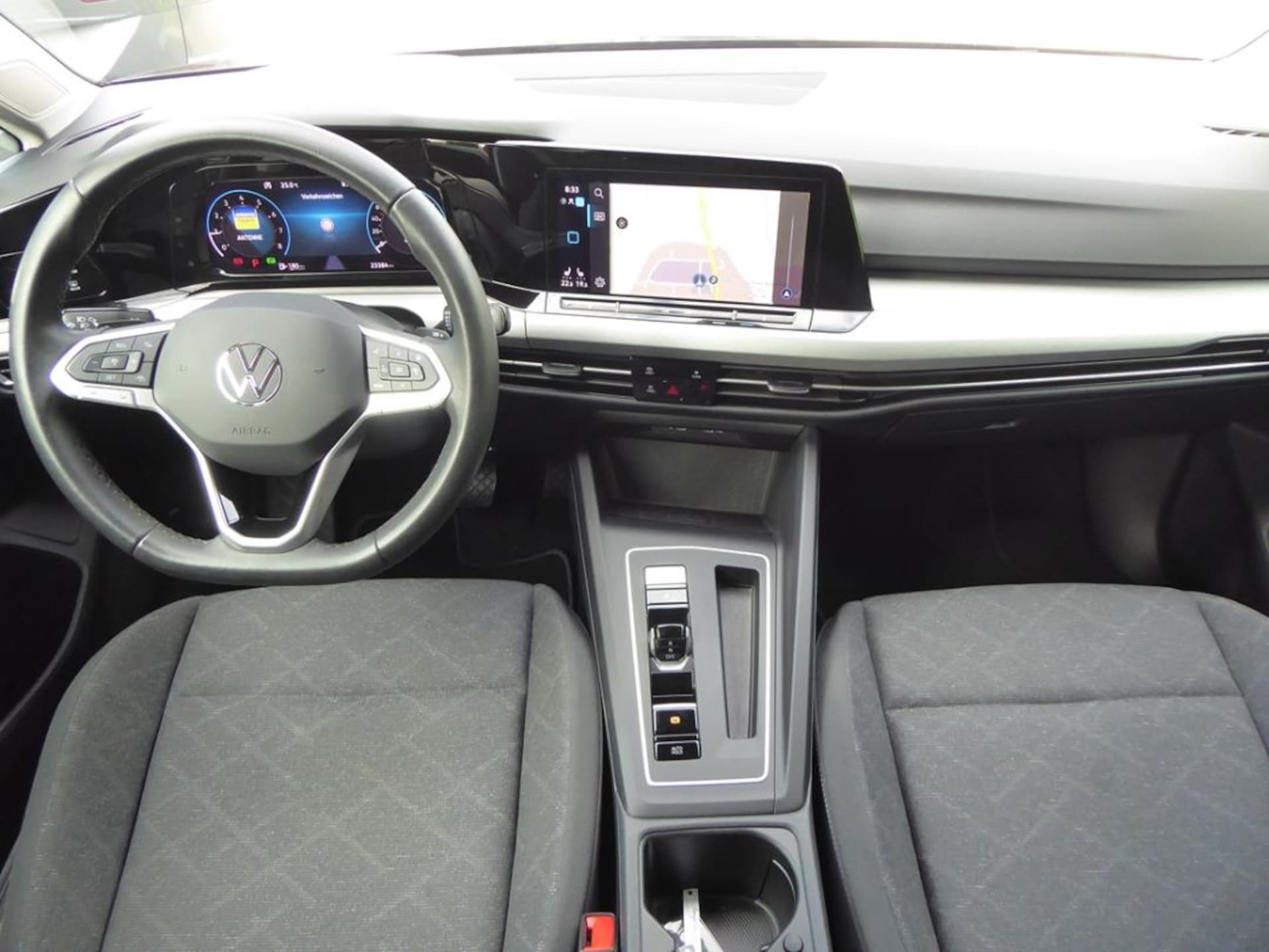 Volkswagen Golf Life