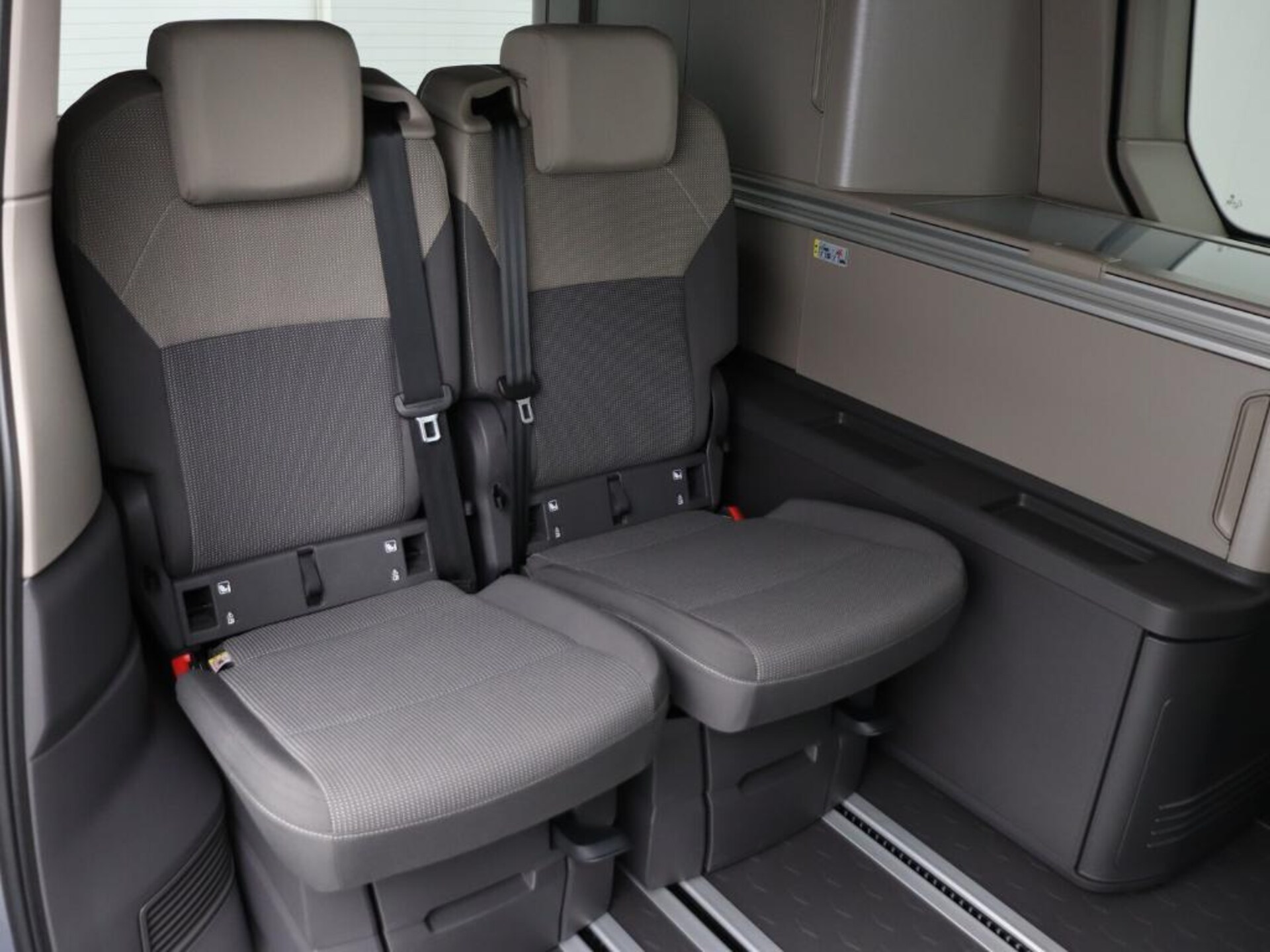 Volkswagen California Coast