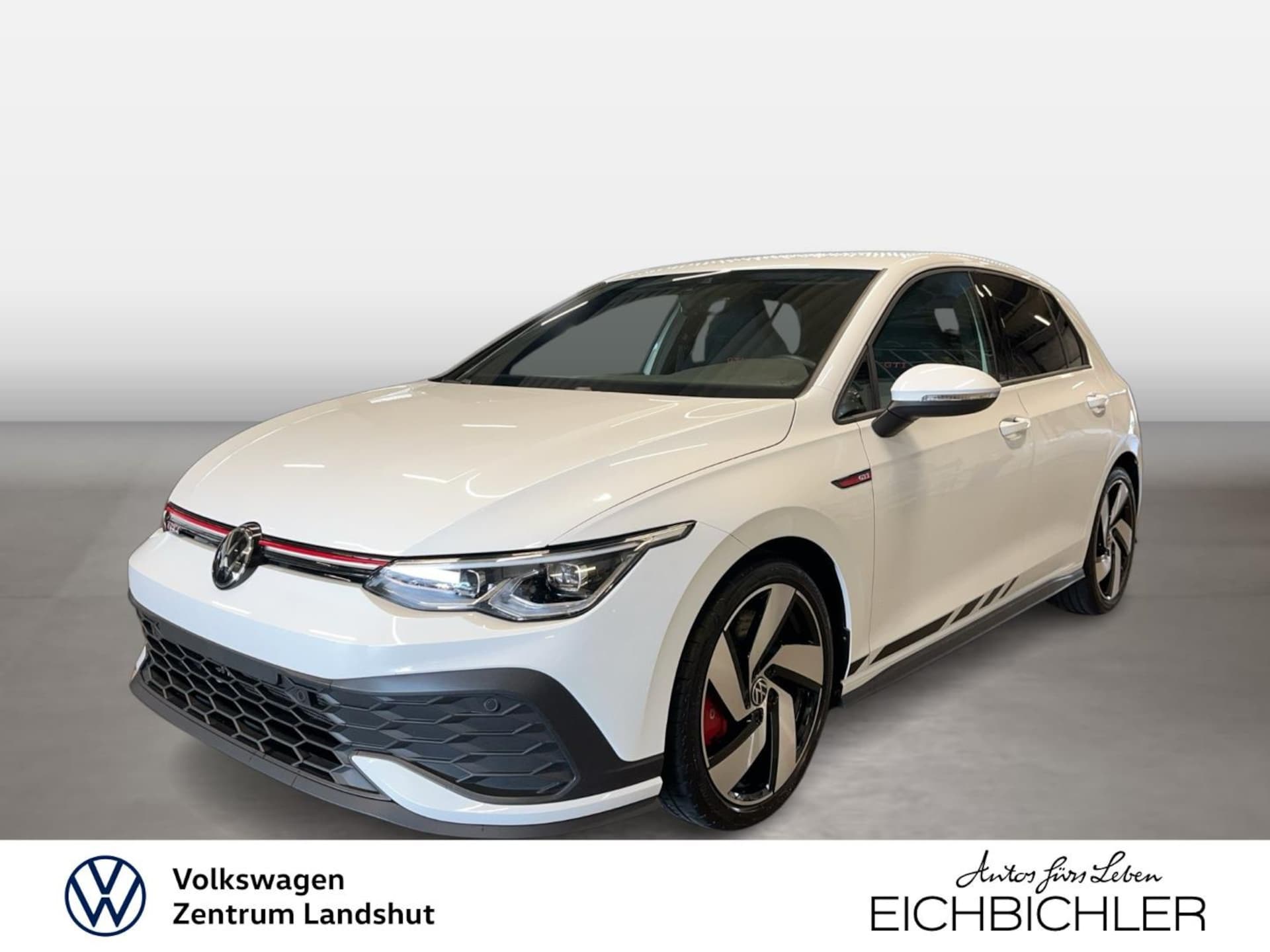 Volkswagen Golf — Volkswagen Golf VIII 2.0 TSI DSG ACC AUT Kam.