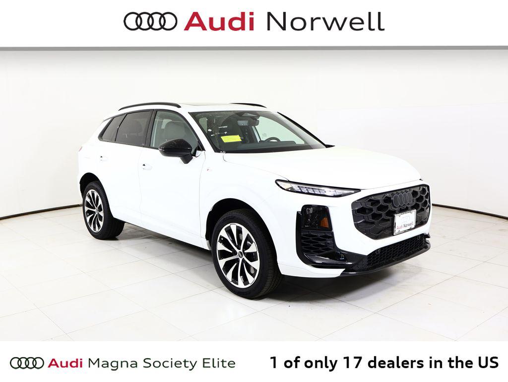 2026 Audi Q3 S line quattro's photo