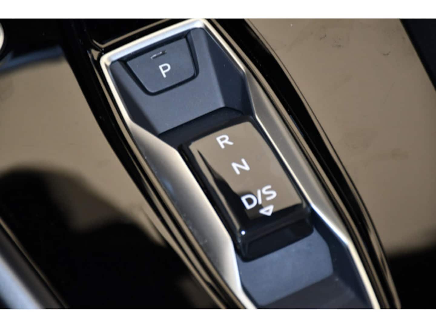 Bild über Audi A3 Sportback 35 TFSI S tronic - für weitere Informationen kontaktieren Sie den Audi Partner