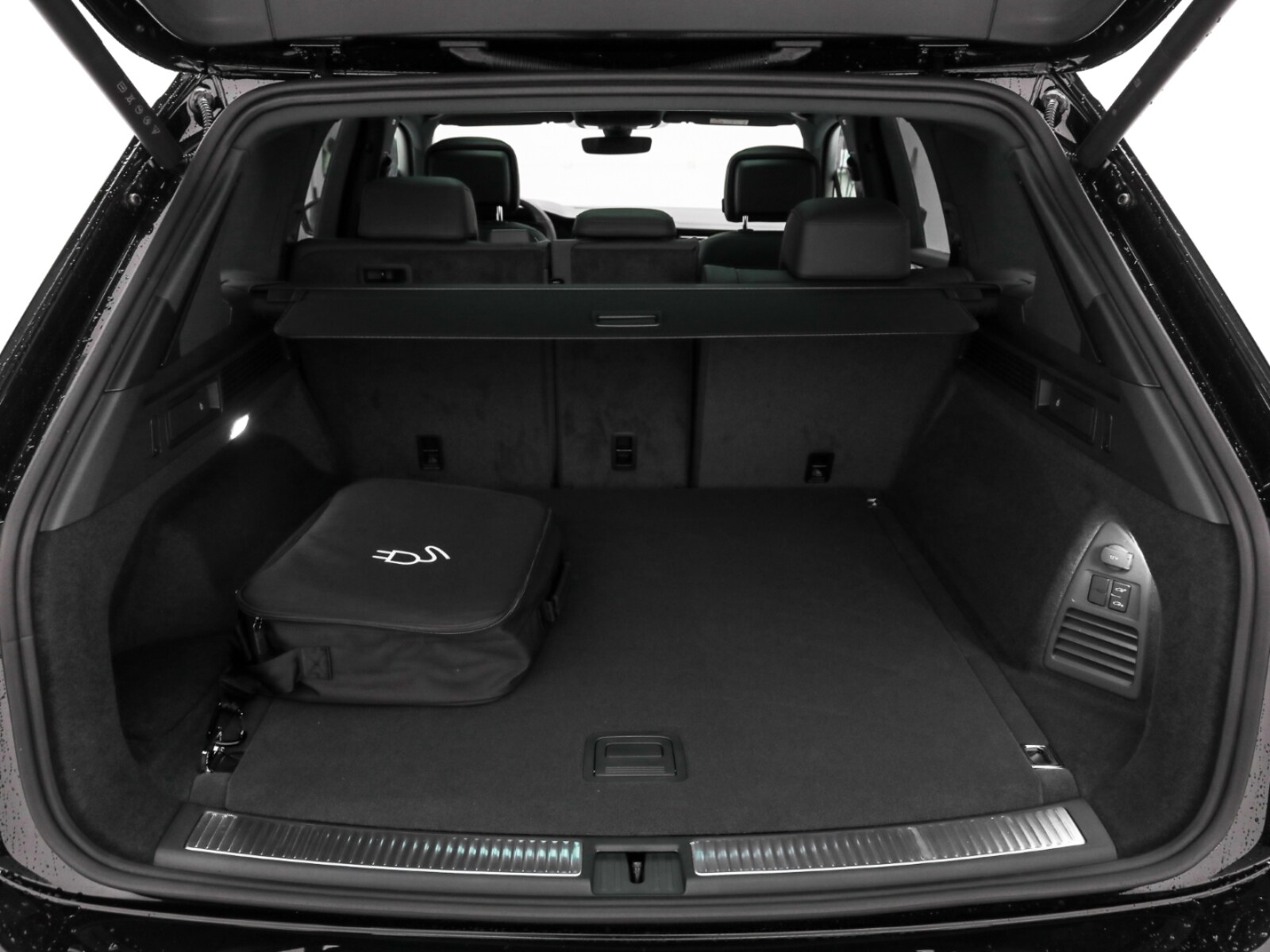 Volkswagen Touareg – Bild 13