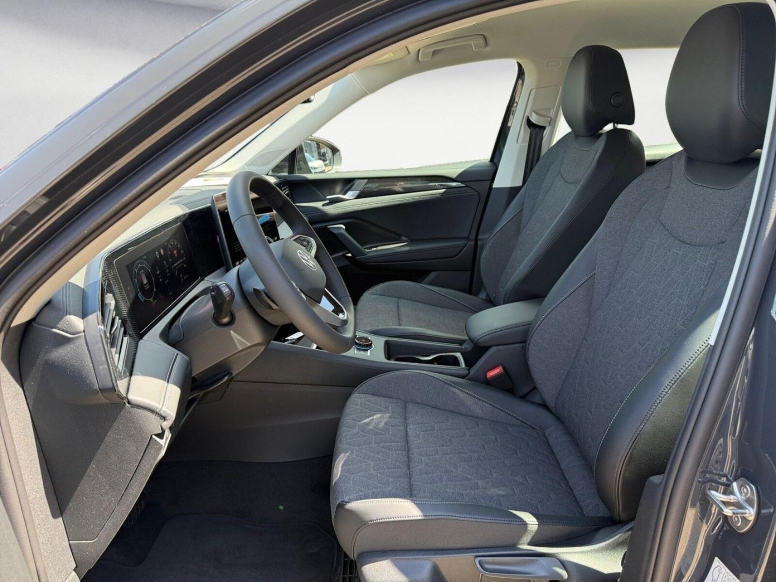 Volkswagen Tiguan – Bild 6