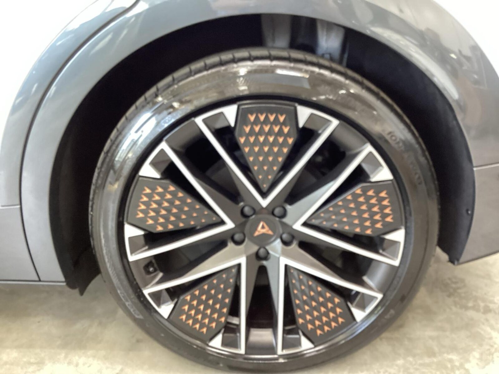 CUPRA Tavascan – Bild 5