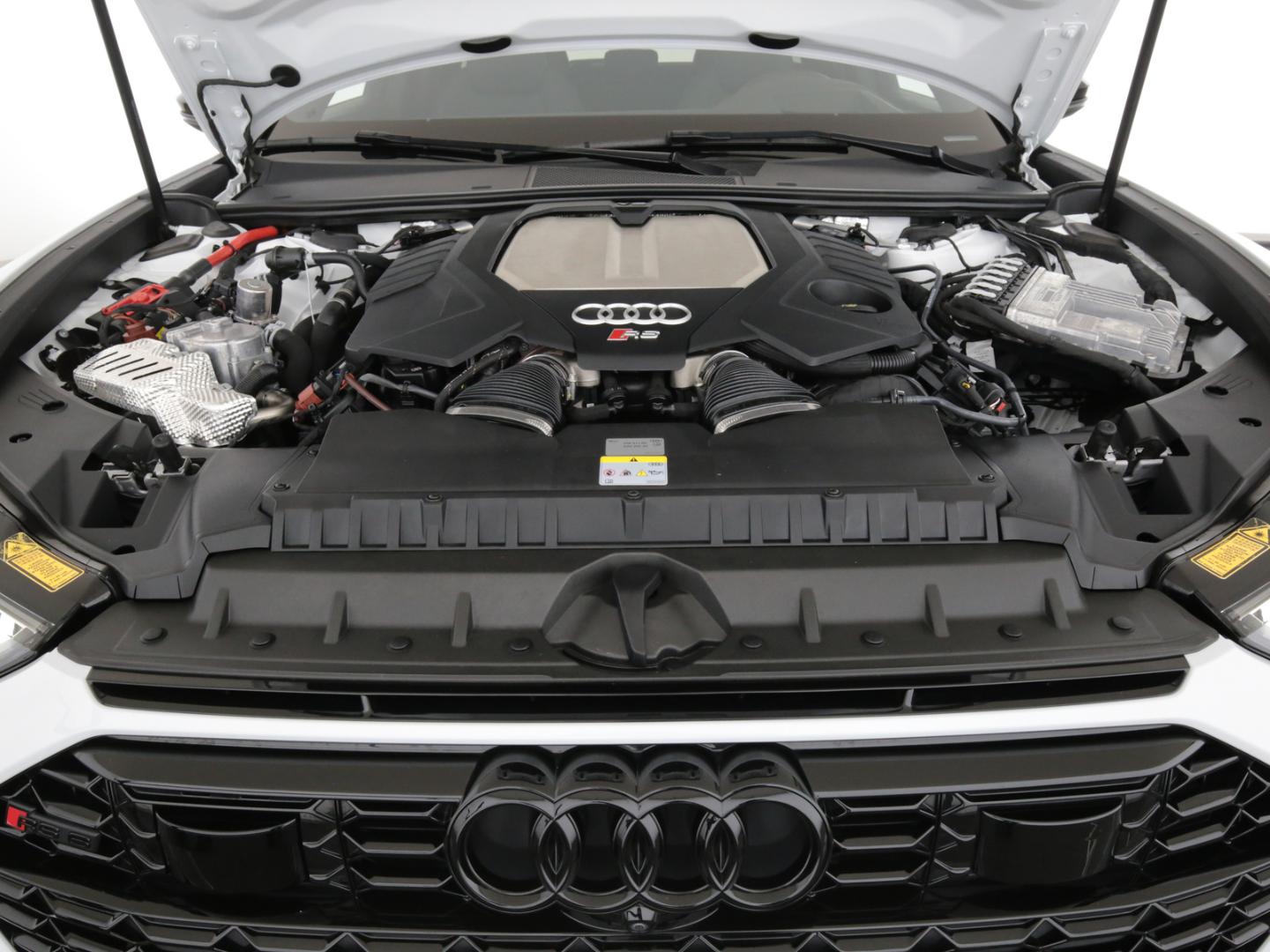 Image about Audi RS 6 Avant performance TFSI quattro tiptronic