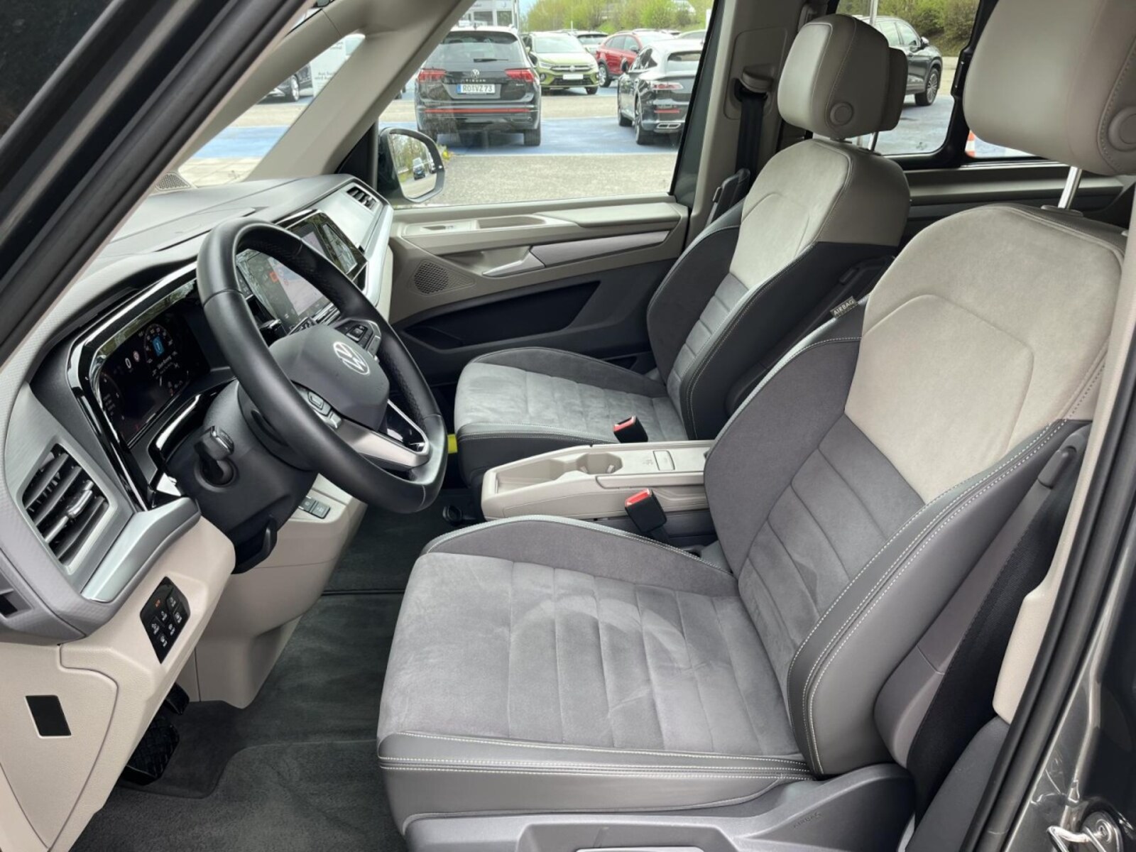 Volkswagen Multivan – Bild 9