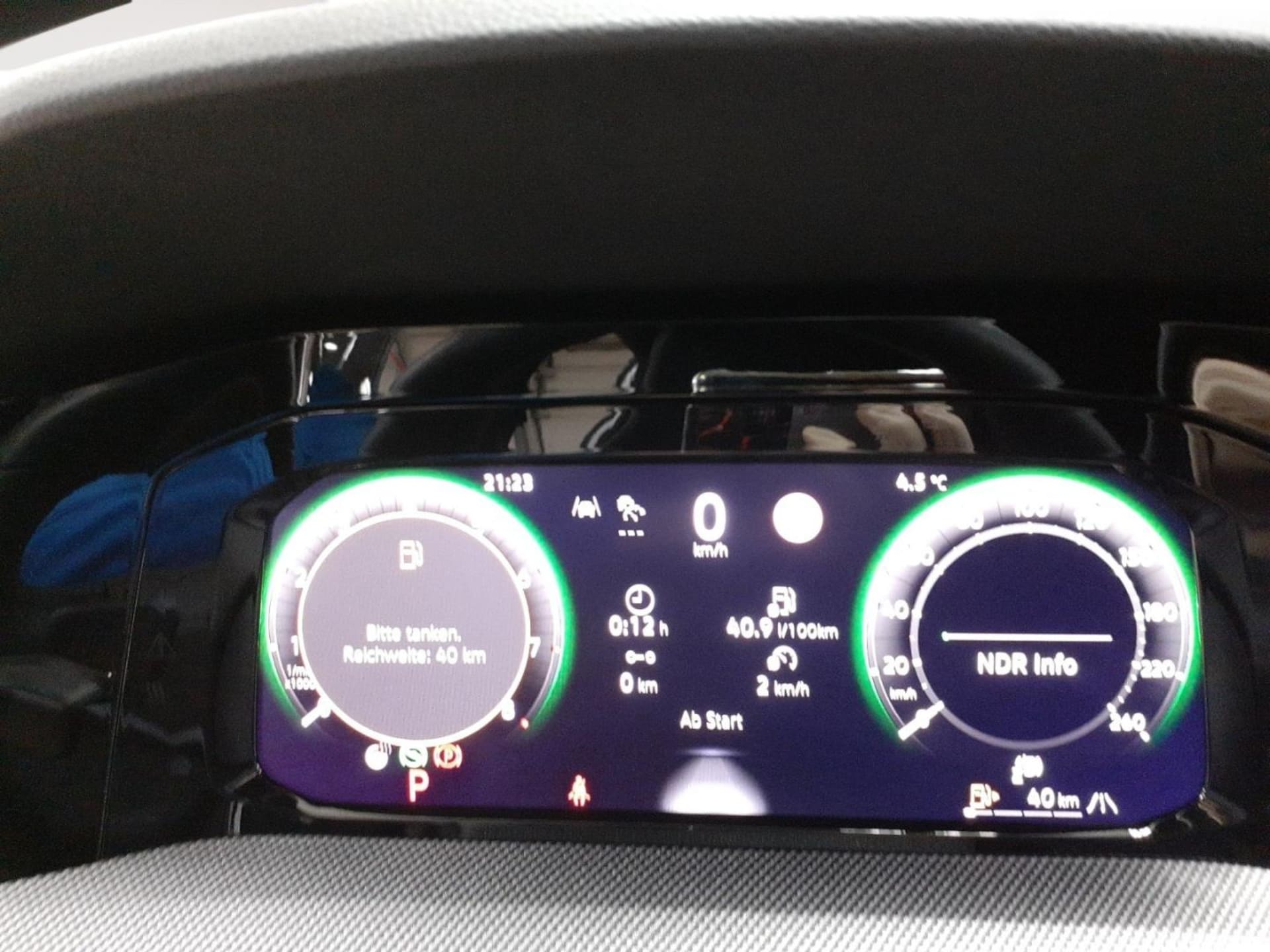 Volkswagen Golf Variant R-Line