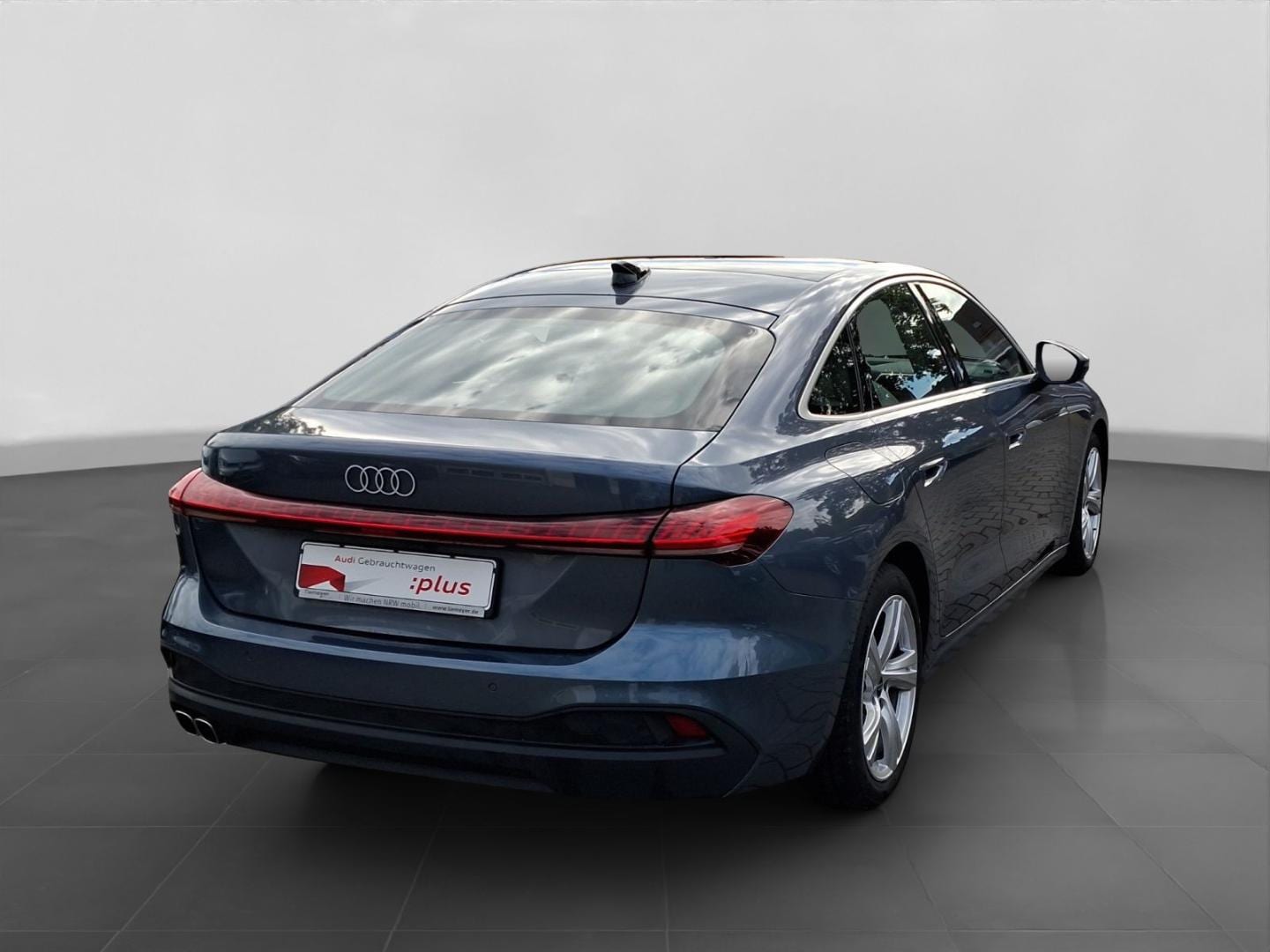 Bild über Audi A5 Limousine TDI 150 kW S tronic - für weitere Informationen kontaktieren Sie den Audi Partner