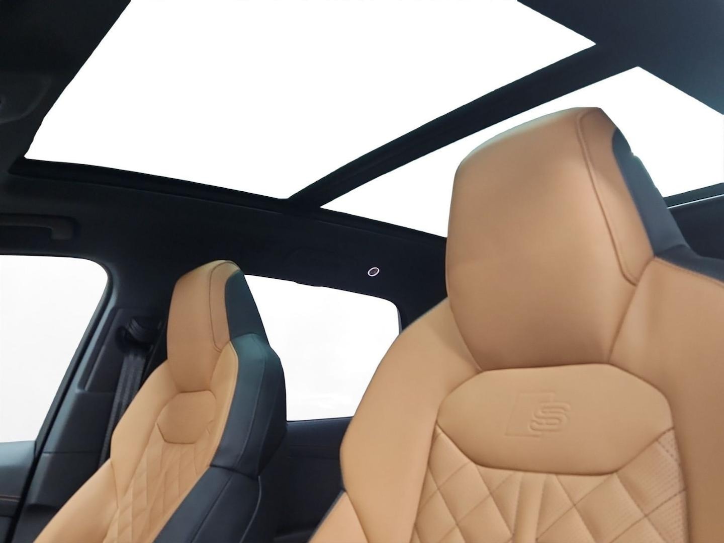 Bild über Audi Q7 SUV S line business TDI quattro 210 kW tiptronic - für weitere Informationen kontaktieren Sie den Audi Partner