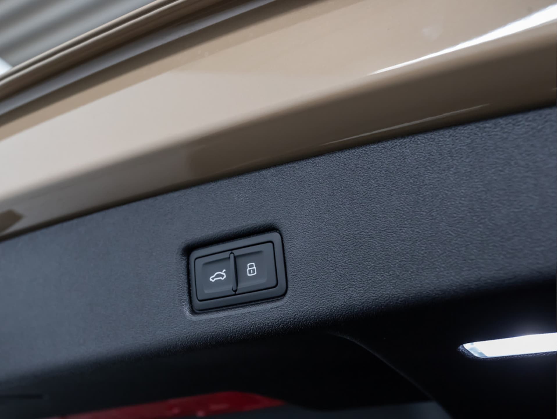 Audi Q5 SUV e-hybrid edition one