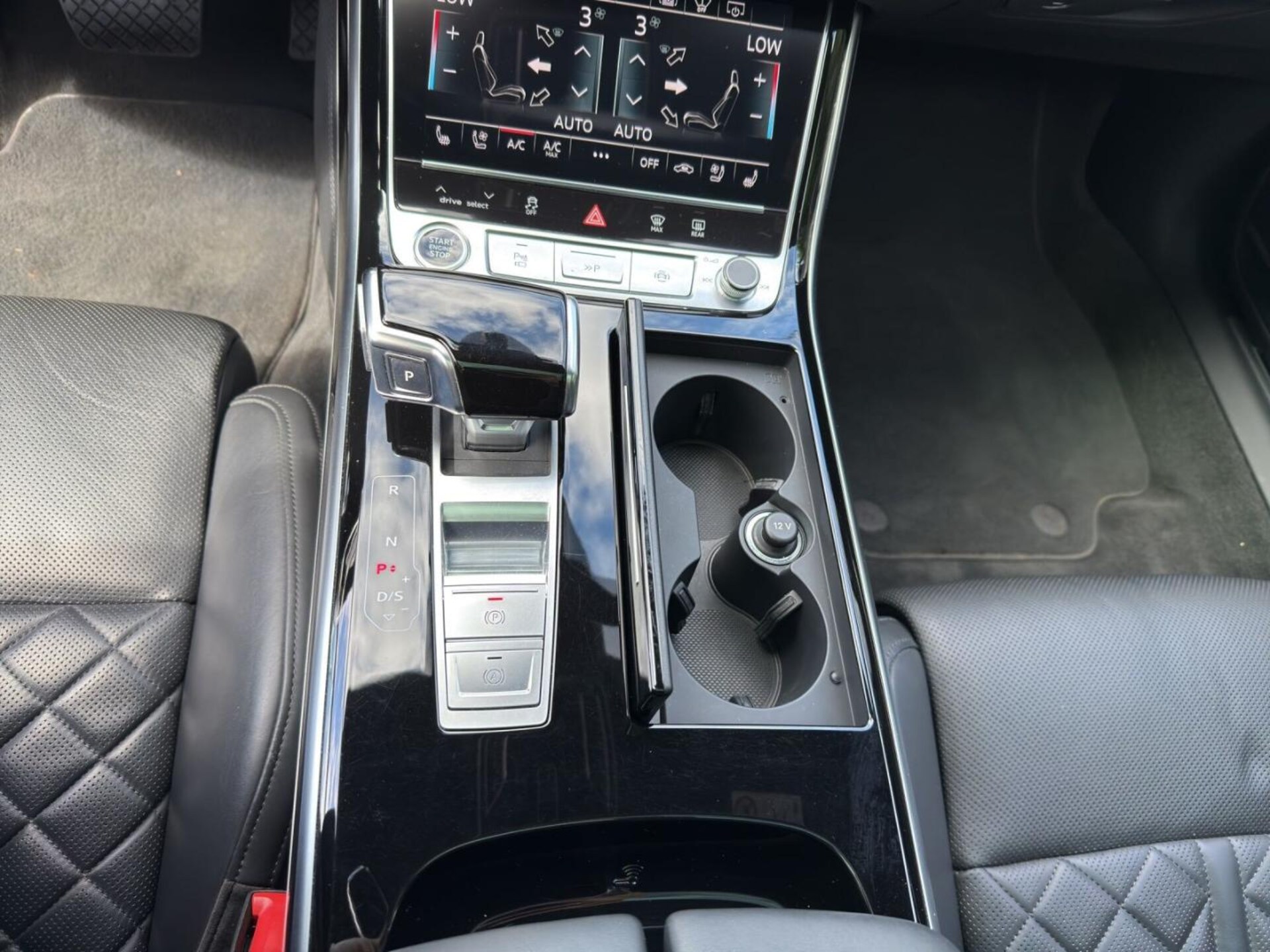 Audi A8 TFSI e