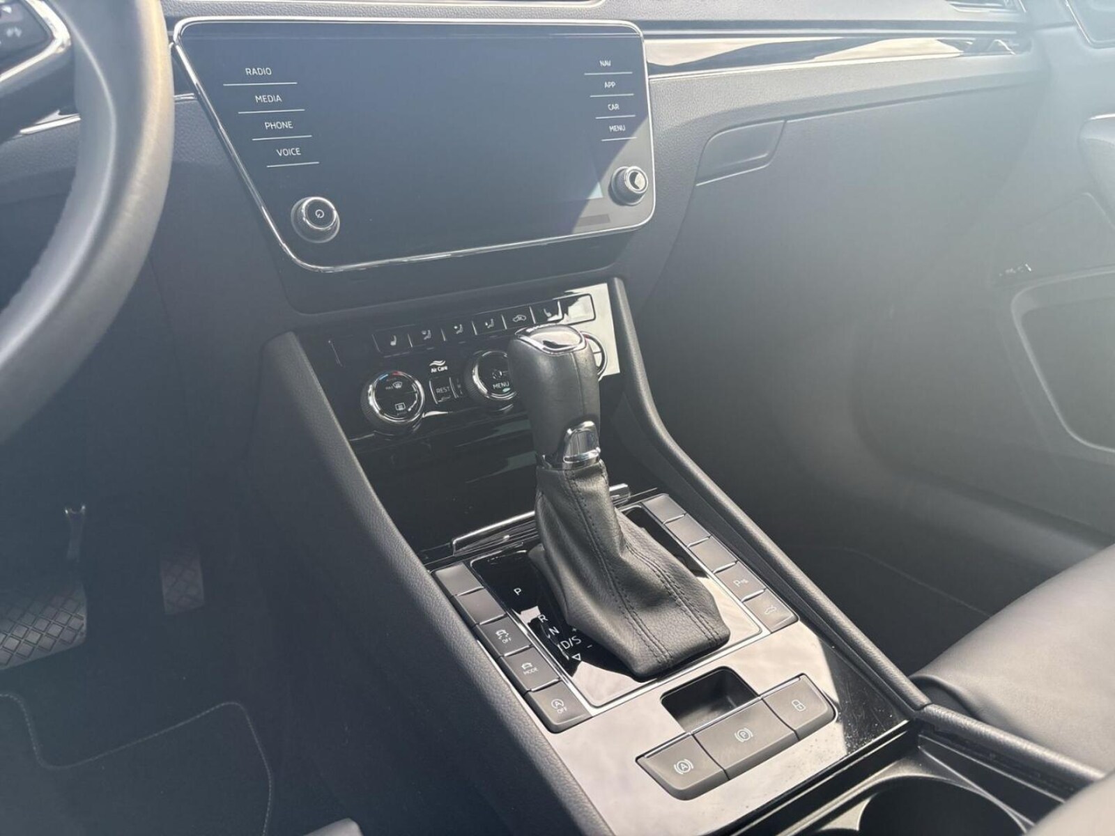 Škoda Superb – Bild 14