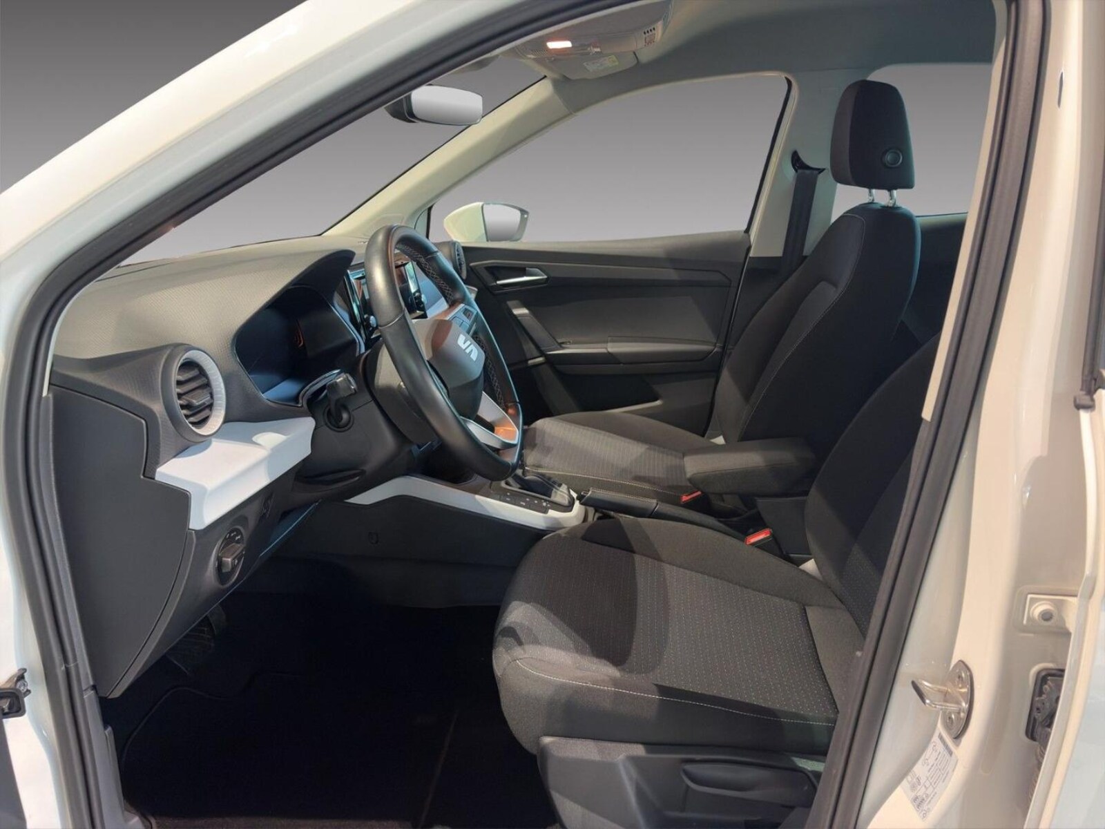 SEAT Arona – Bild 7