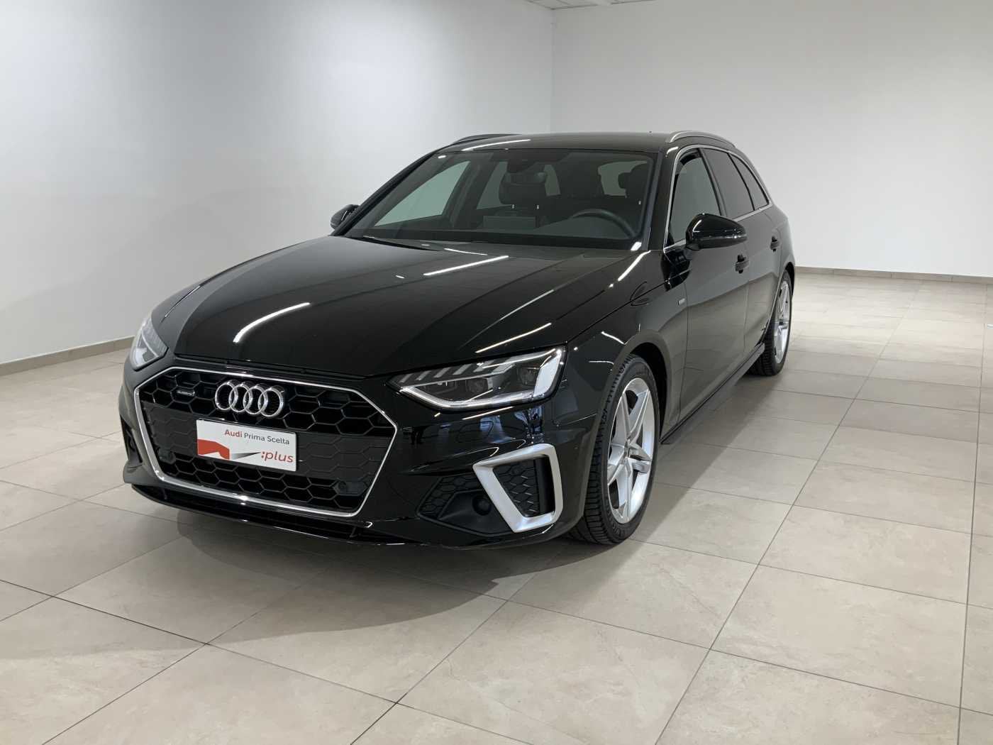 Immagine di Audi A4 Avant S line edition 40 TDI quattro 150 kW (204 CV) S tronic - Vista: for more details contact your dealer