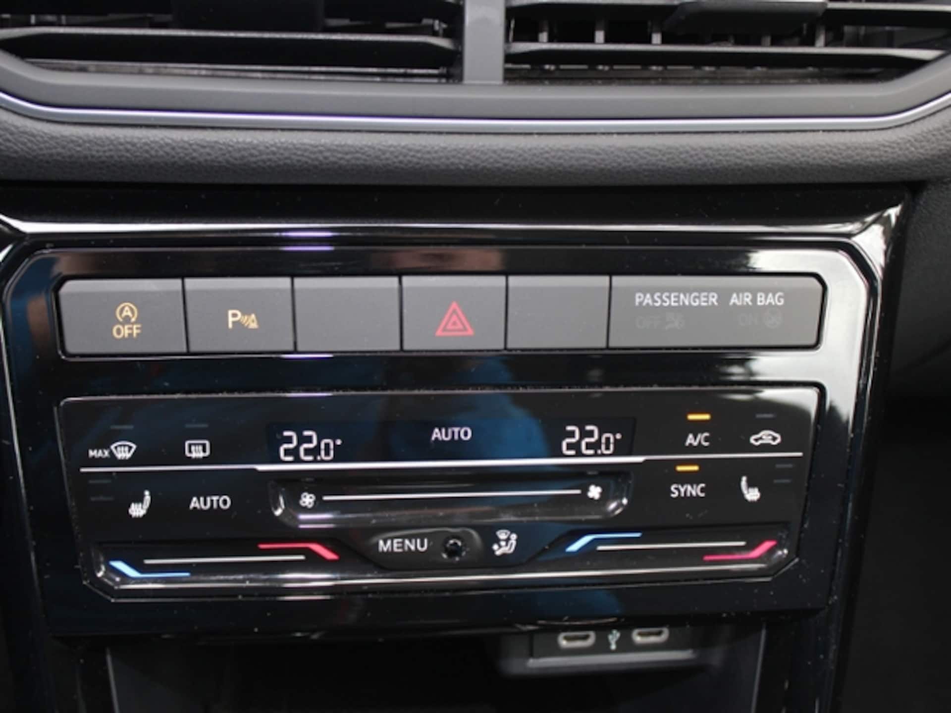 Volkswagen T-Cross Style
