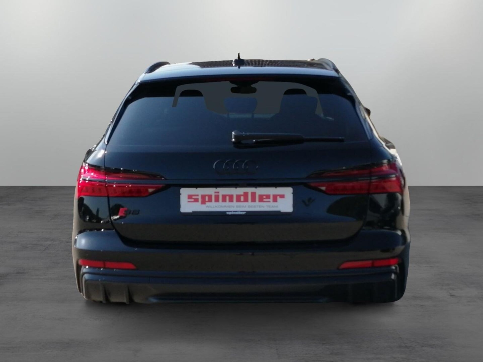 Audi S6 Avant