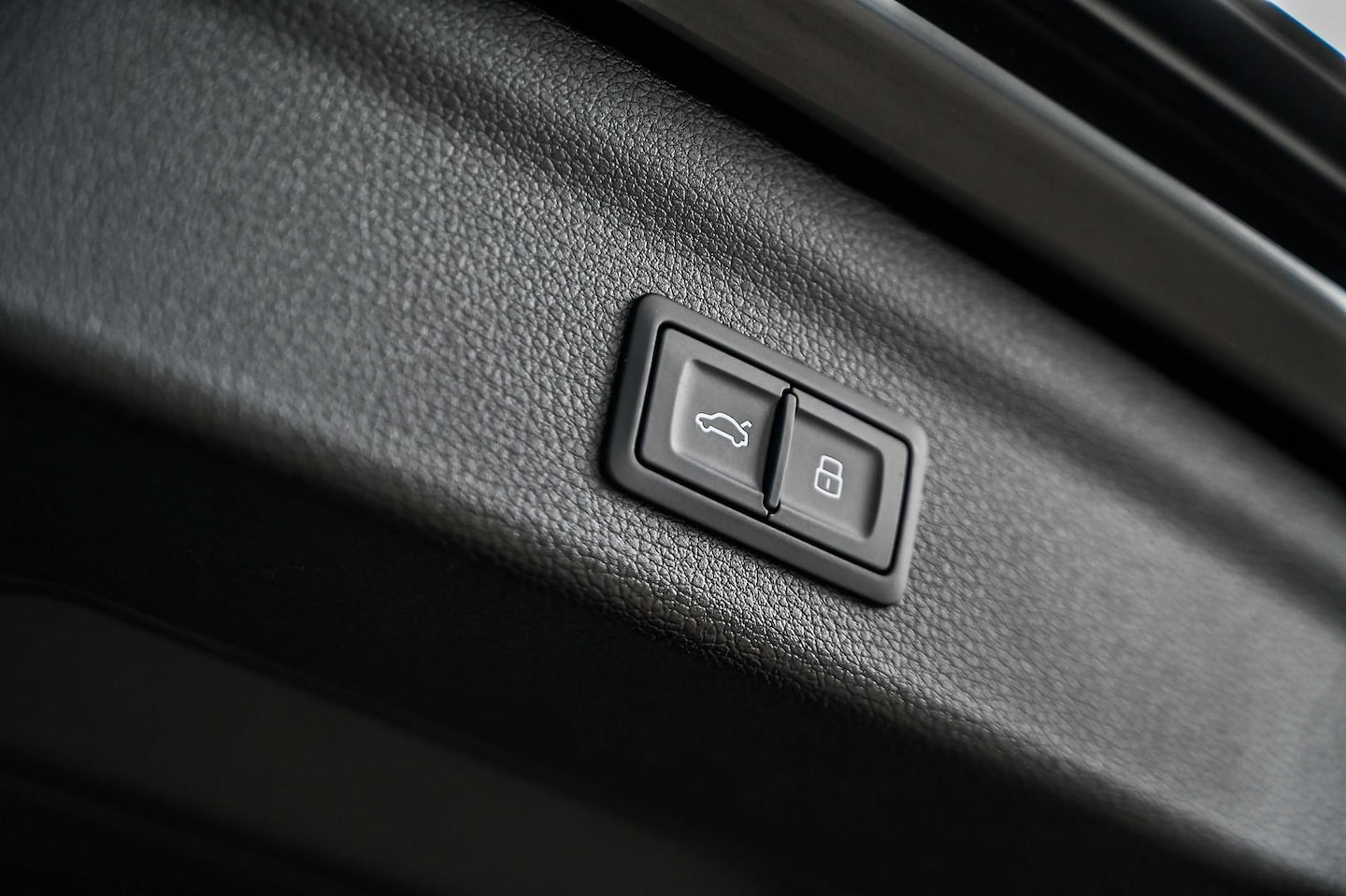 Image about Audi Q3 40 TFSI quattro S tronic
